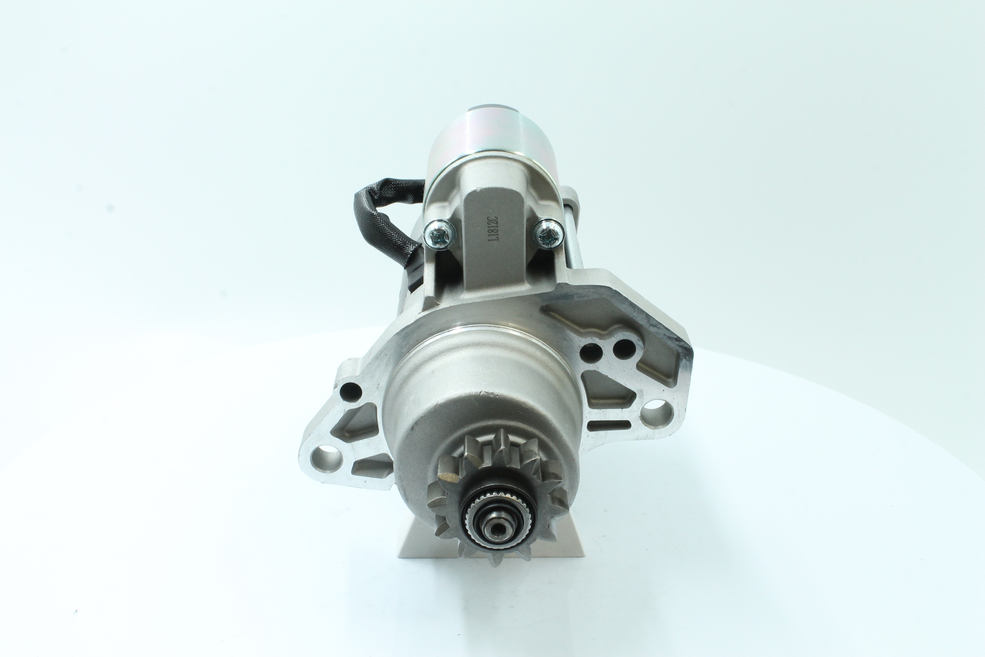 Köp billiga original Startmotor 88212306 jämförbara med 23300BN302 OEM nummer på nätet