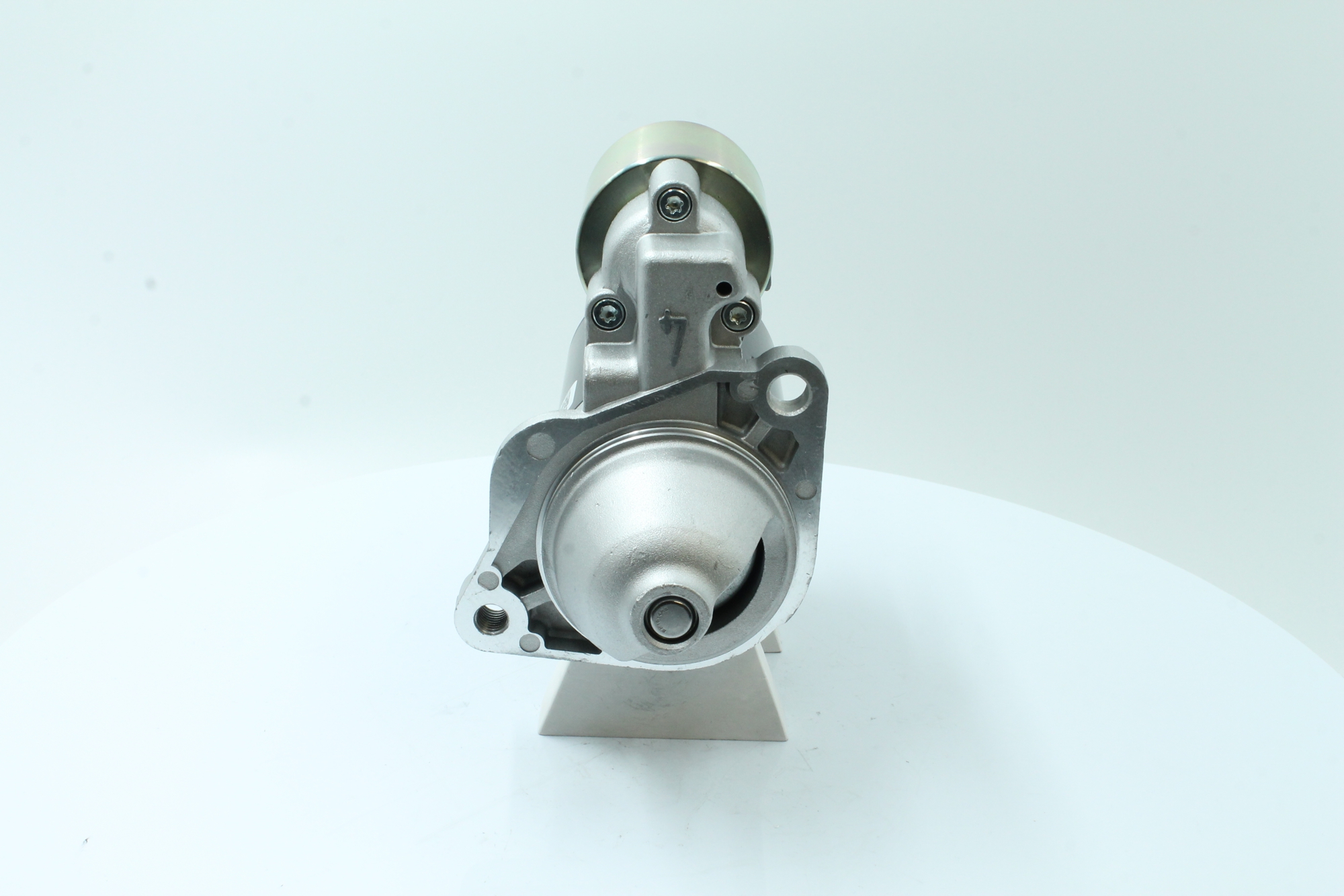 Köp billiga original Startmotor 88212313 jämförbara med 2330099B10 OEM nummer på nätet