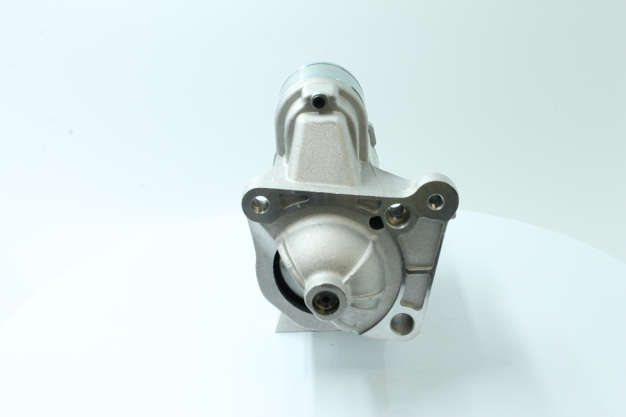 Įsigykite nebrangią originalią Starteris 88212543. sulyginama su 1810A048 OEM numeriais internetu