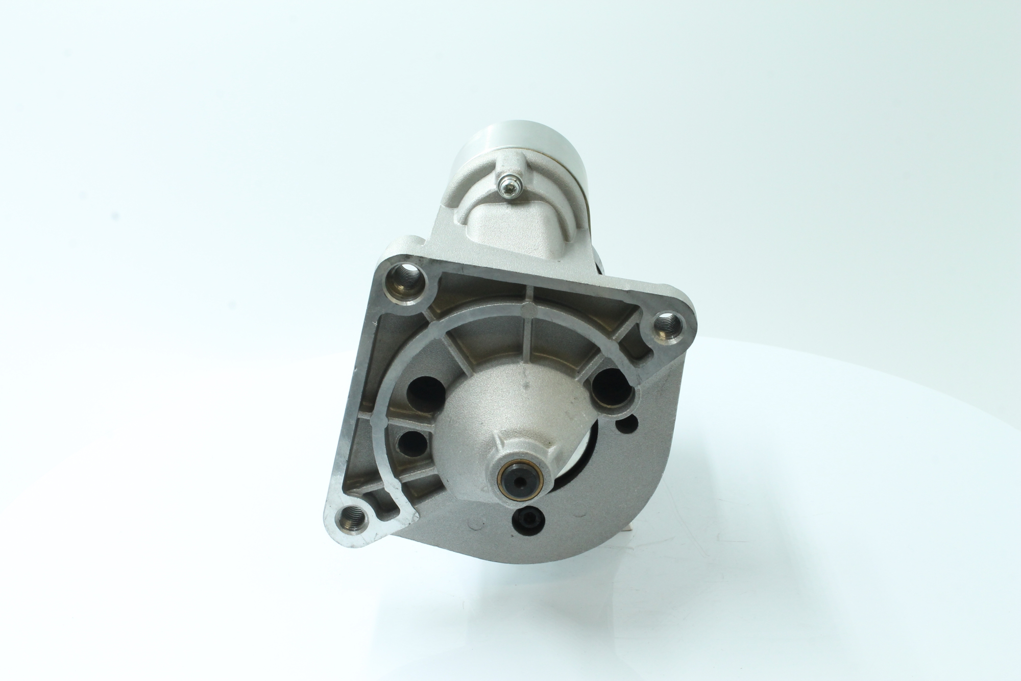 OEM Startmotor RENAULT 2.2 101 PK Benzine 7700856260 van PowerMax online aan geweldige prijzen