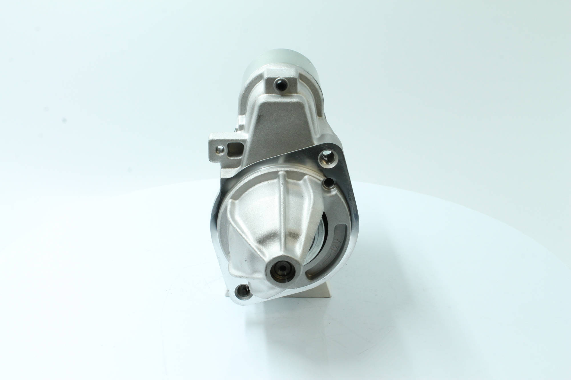 Kupite poceni originalno Zaganjalnik 88212927, primerljivo z 005151130187 OEM številke, prek spleta
