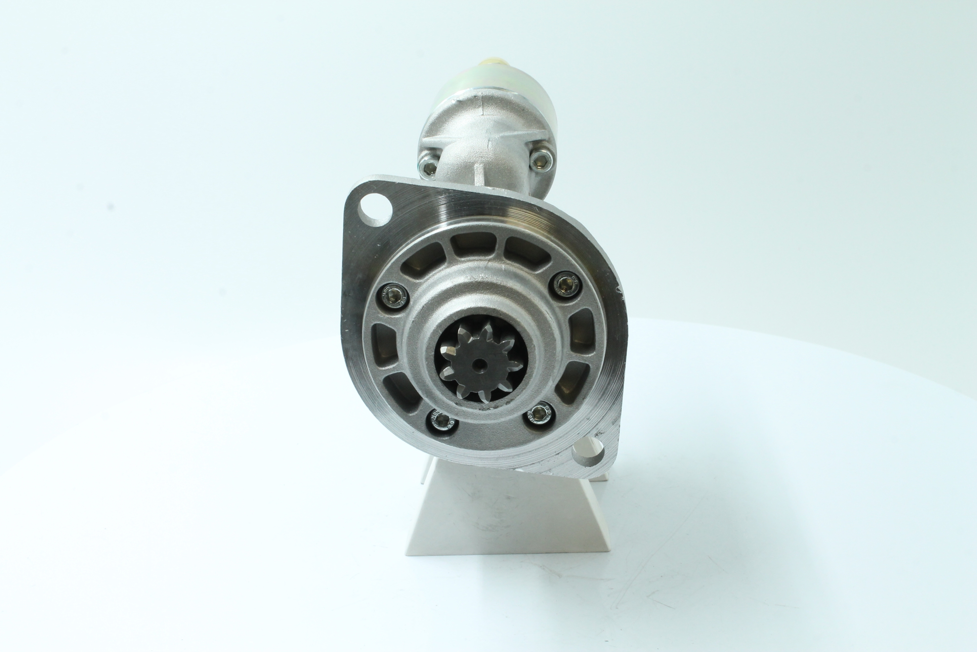 Kupite poceni originalno Zaganjalnik 88212972, primerljivo z 6U0911023B OEM številke, prek spleta