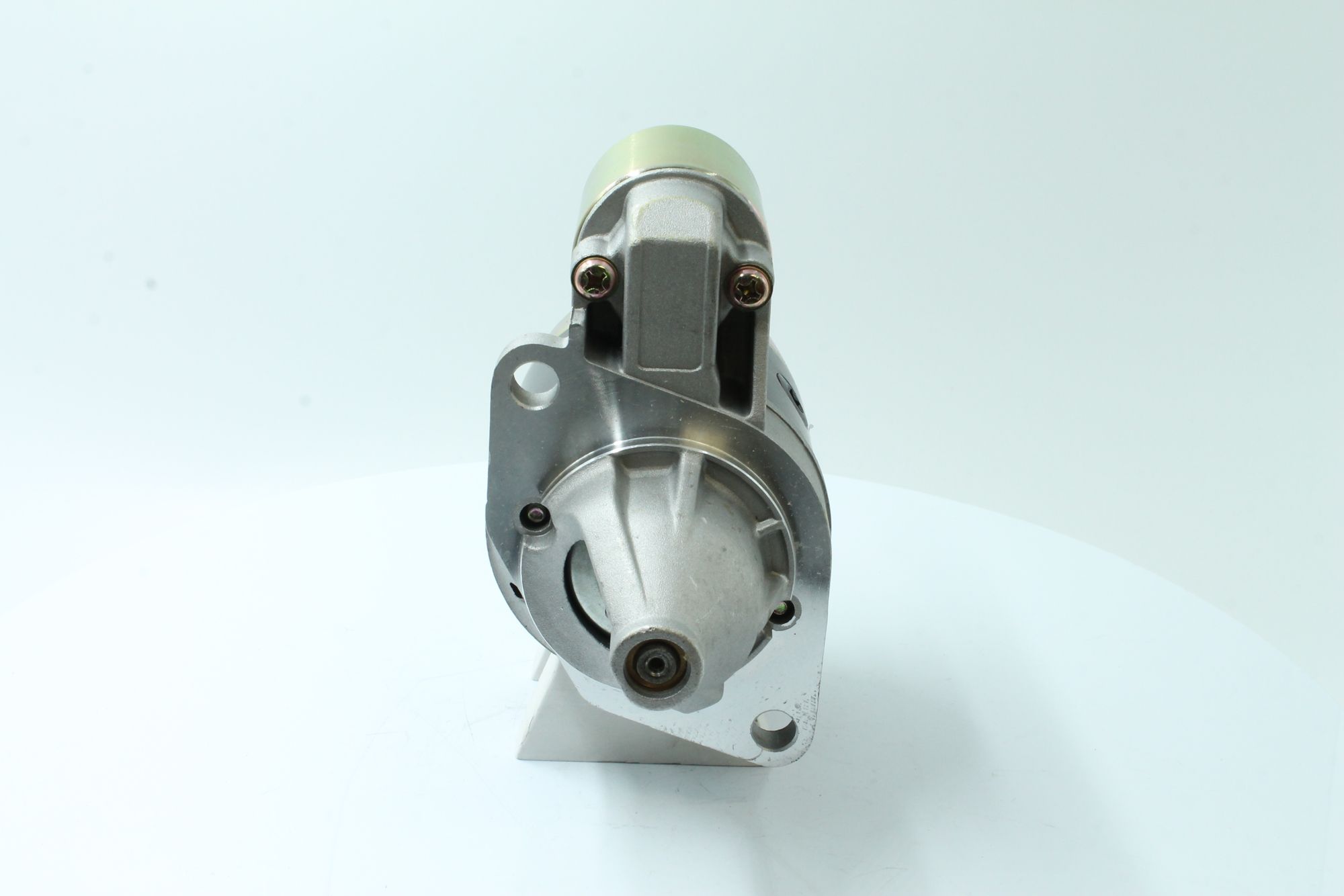 Kupite poceni originalno Zaganjalnik 88213147, primerljivo z MB30118400C OEM številke, prek spleta