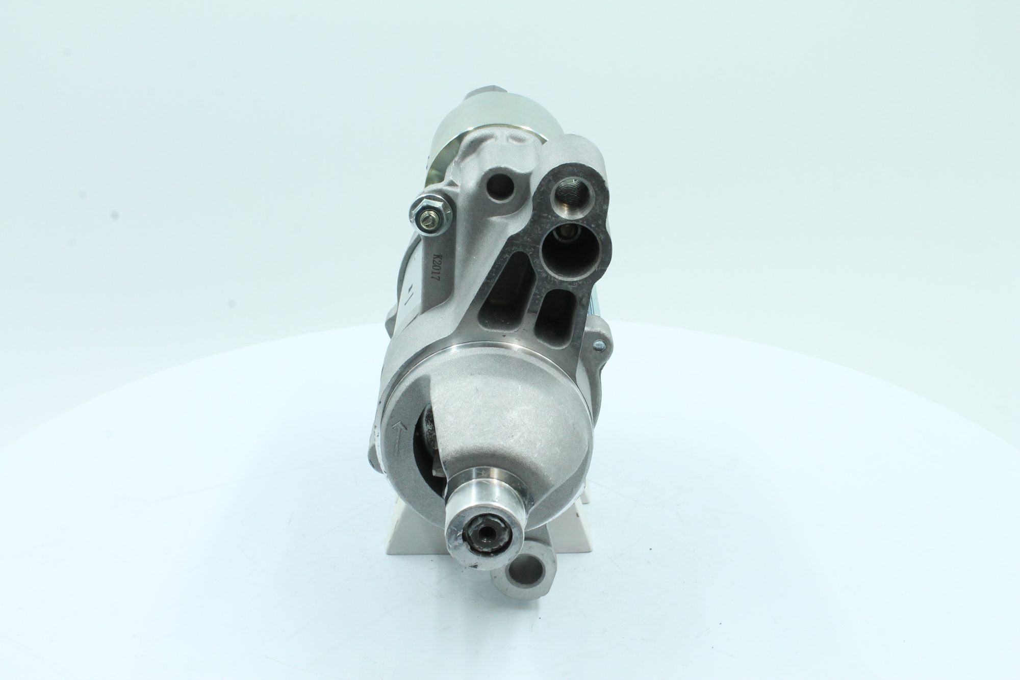 Kupite poceni originalno Zaganjalnik 88214309, primerljivo z 03L911021E OEM številke, prek spleta