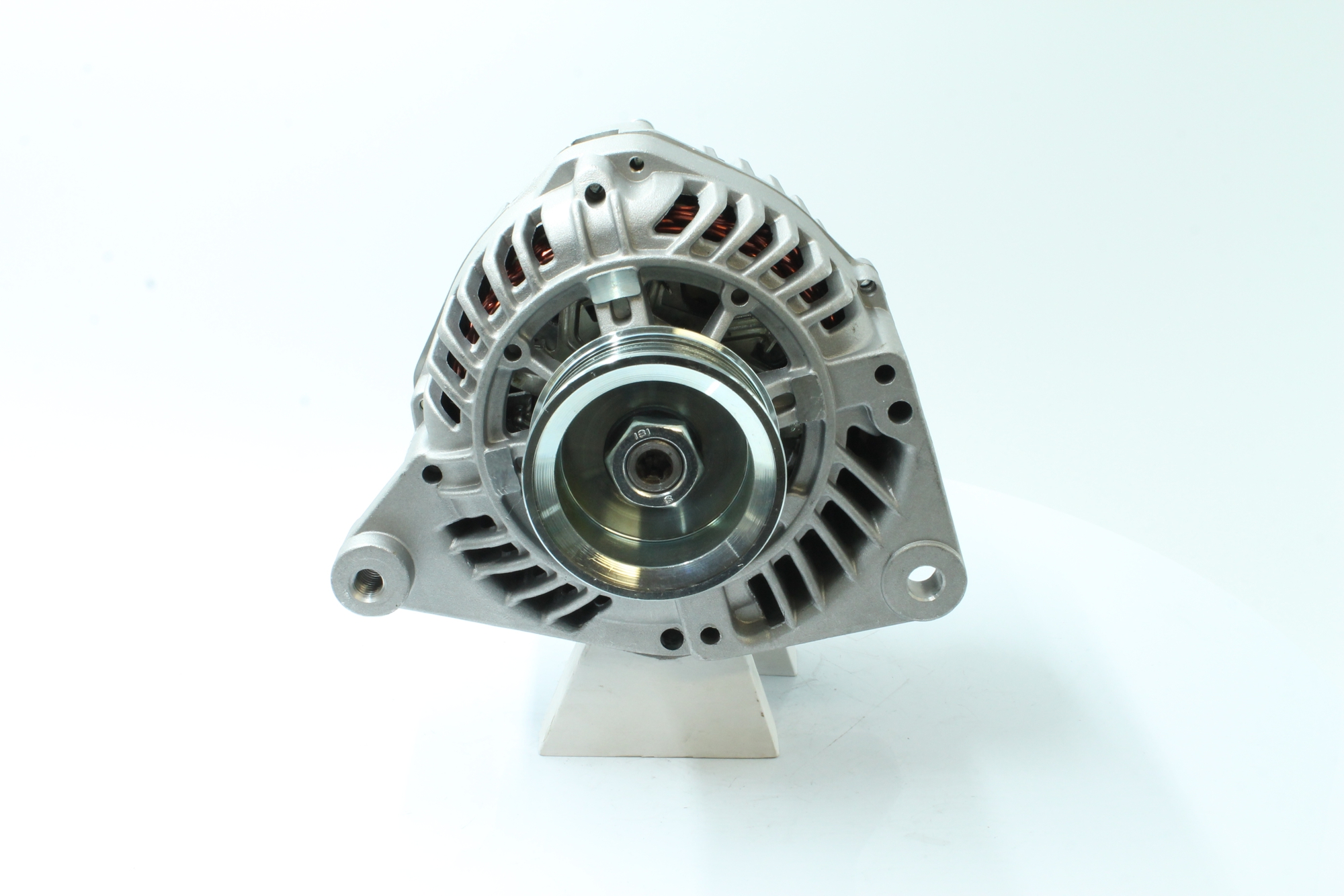 AUDI 2.6 150 HP Benzīns Ģenerators OEM 034903016L no PowerMax tiešsaistē par lieliskām cenām