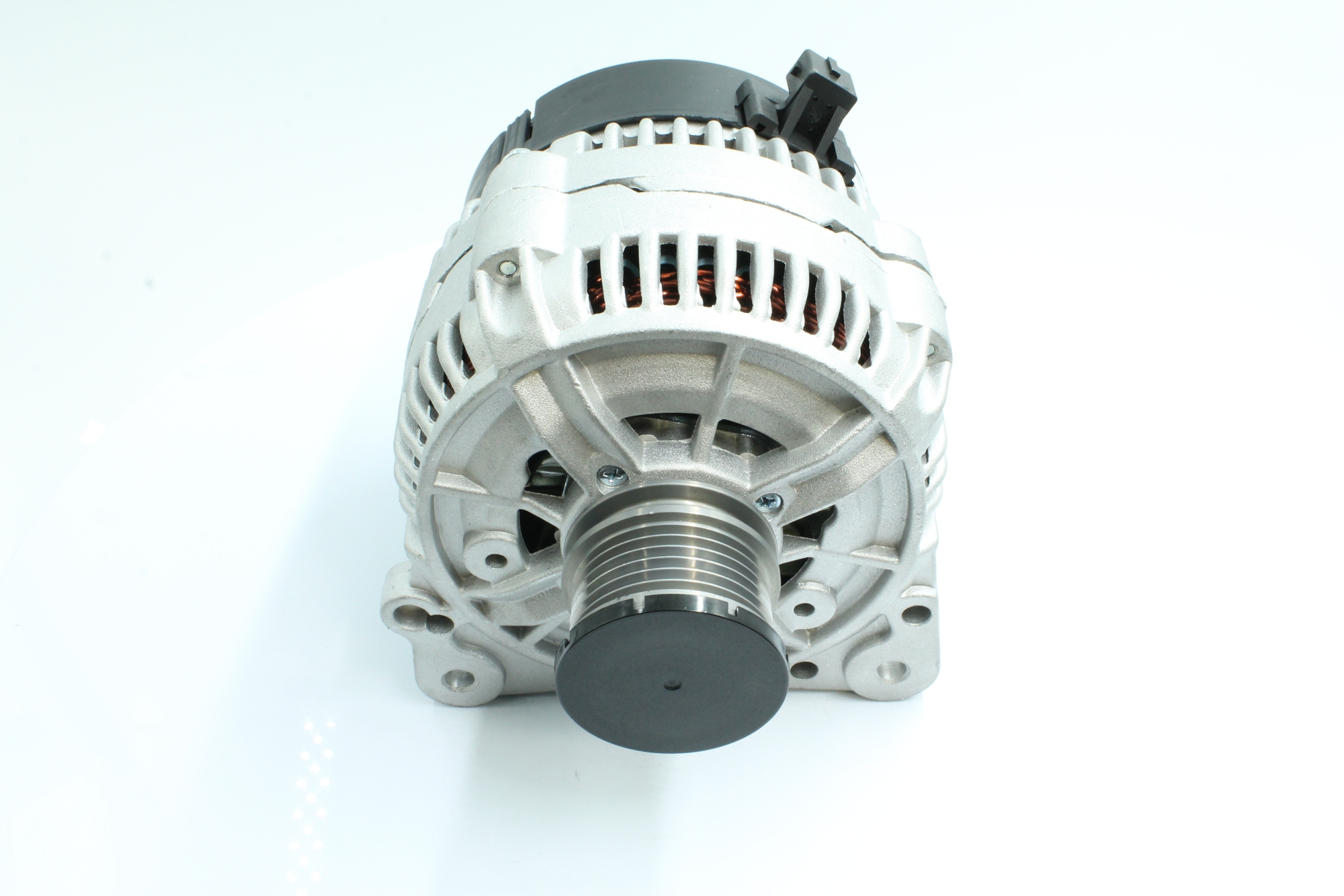 Compre Alternador 89212163 original asequible comparable con números OEM online 97VW10300EA