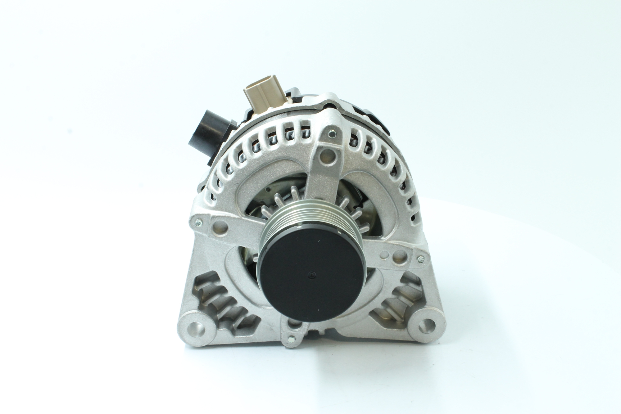 Kupuj online Alternator 89212316 oryginalne w niskiej cenie, kompatybilne z numerem OEM RM3M5T10300PD