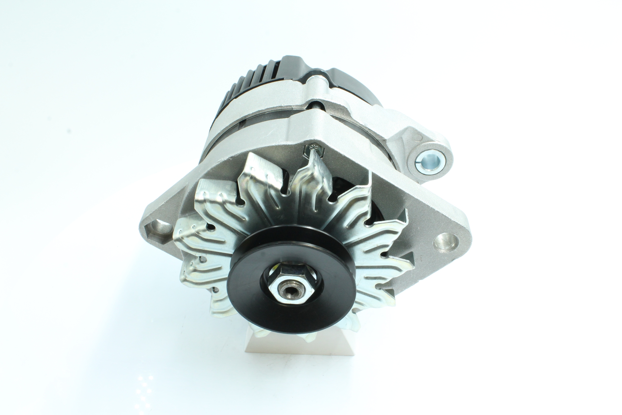 Įsigykite PowerMax Kintamosios srovės generatorius Prekės Nr.: 89212341 už žemiausią 255,31 € kainą