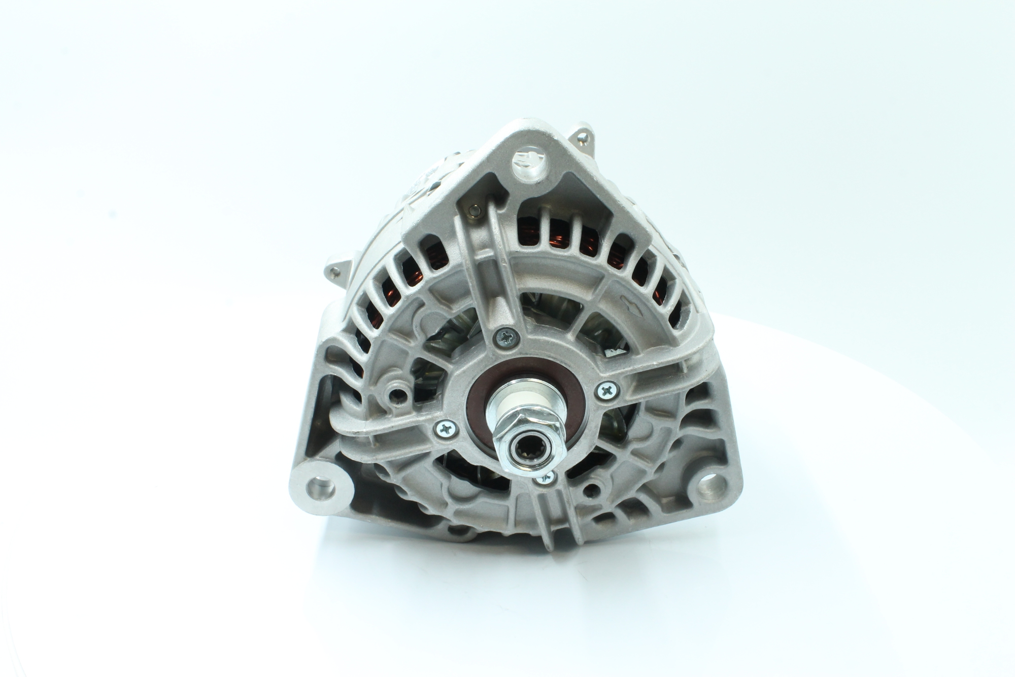 Compre Alternador 89212367 original asequible comparable con números OEM online A0131547802