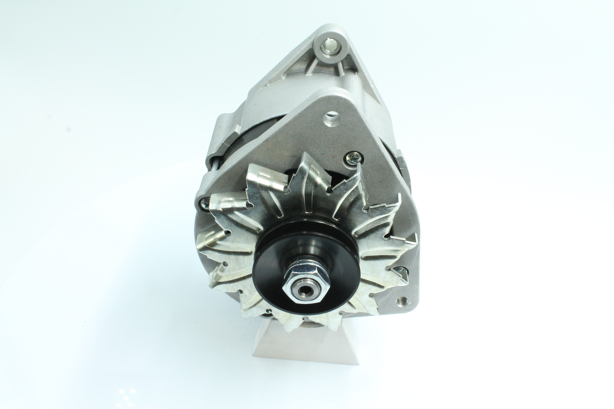 Įsigykite PowerMax Kintamosios srovės generatorius Prekės Nr.: 89212658 už žemiausią 436,26 € kainą