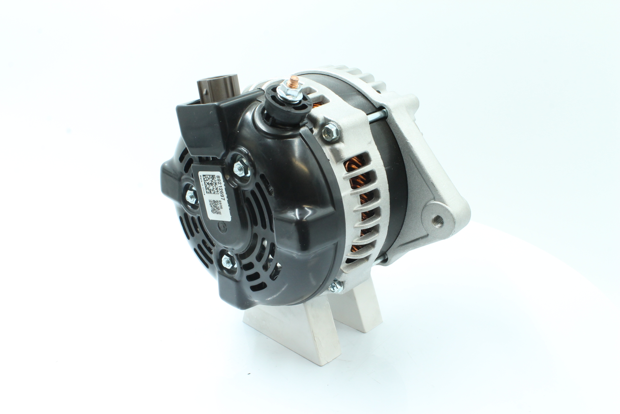Įsigykite PowerMax Kintamosios srovės generatorius Prekės Nr.: 89212697 už žemiausią 332,95 € kainą