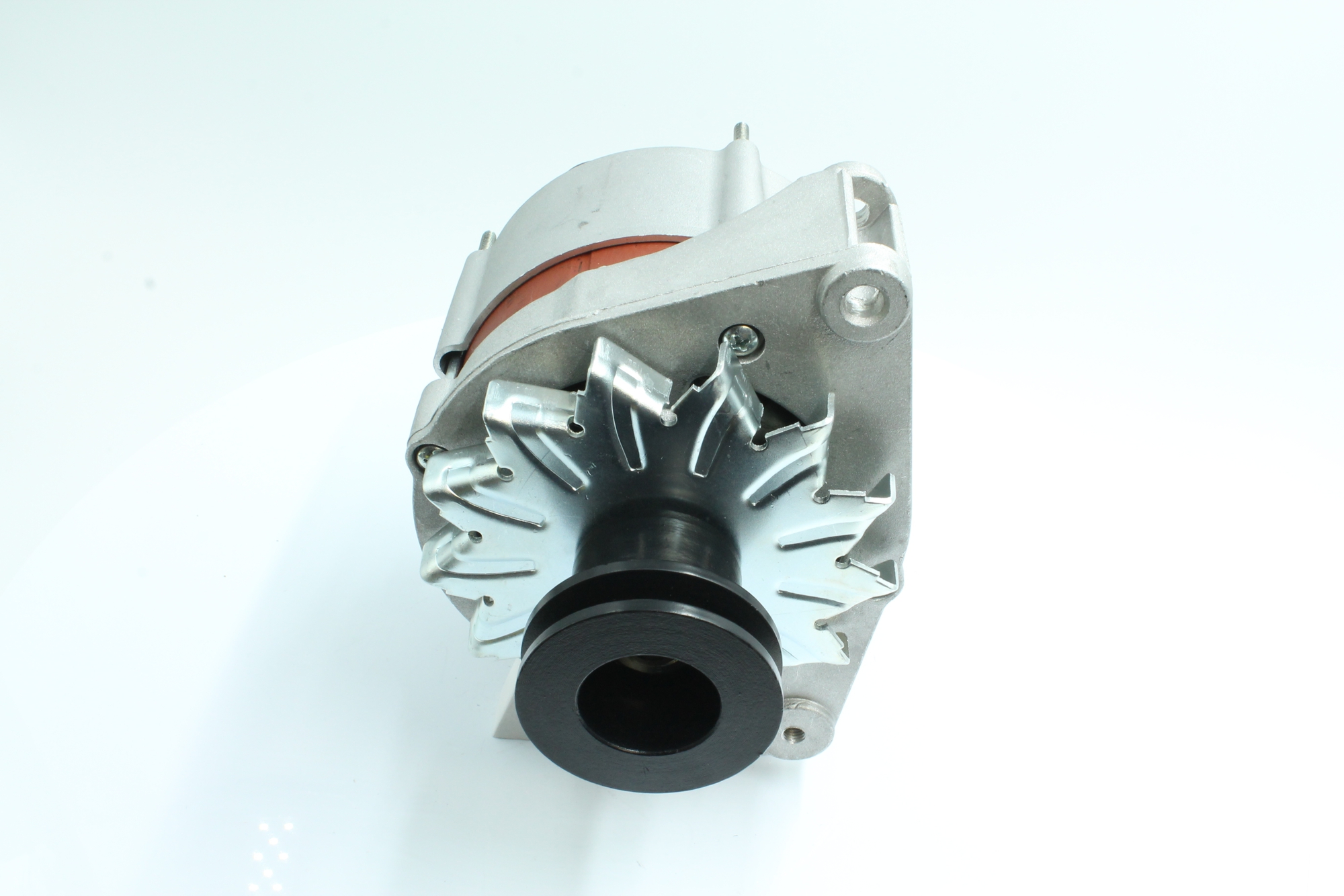 VW 1.6 75 HP Benzīns Ģenerators OEM 026903015 no PowerMax tiešsaistē par lieliskām cenām