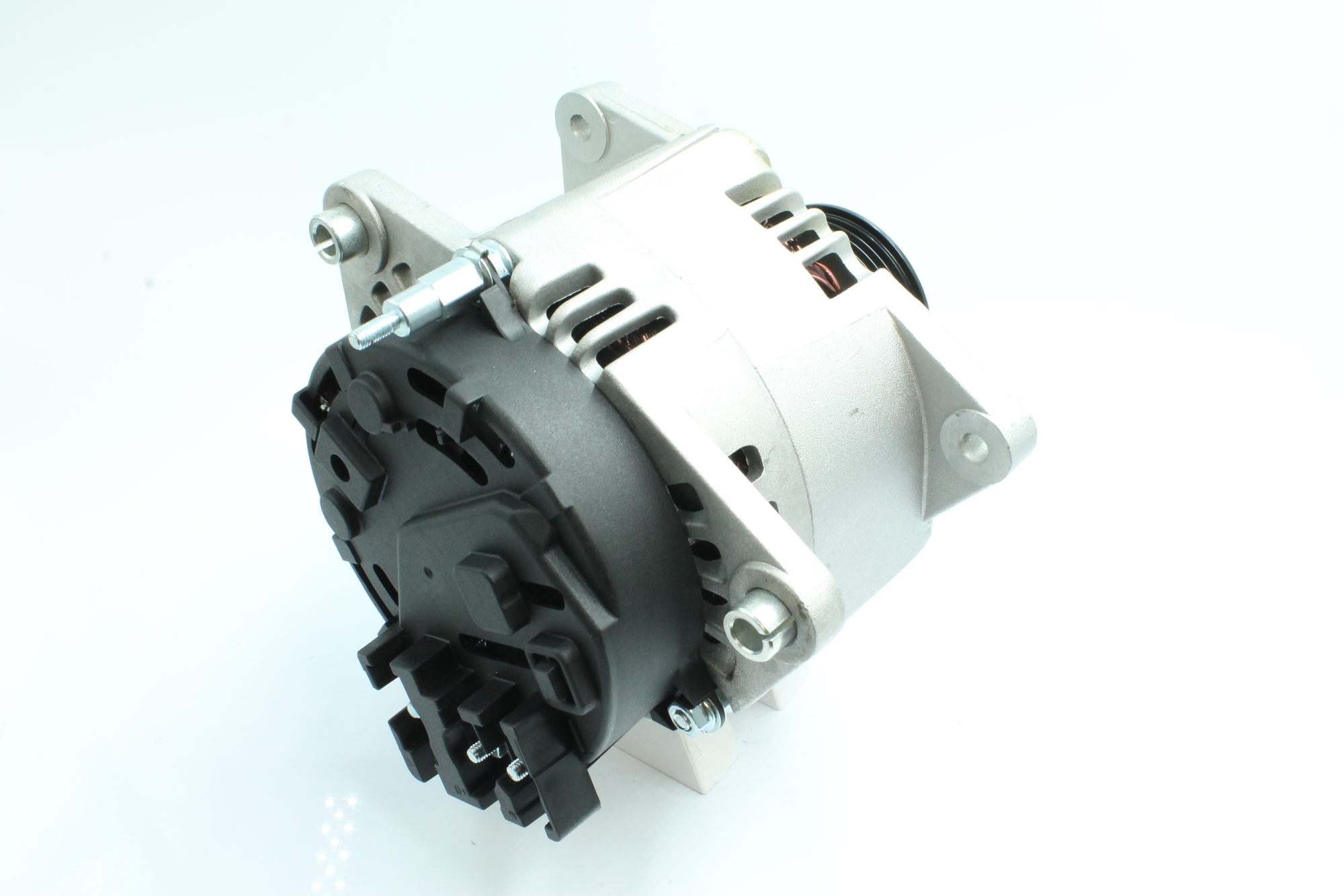 Kupuj online Alternator 89213029 oryginalne w niskiej cenie, kompatybilne z numerem OEM AMR2938