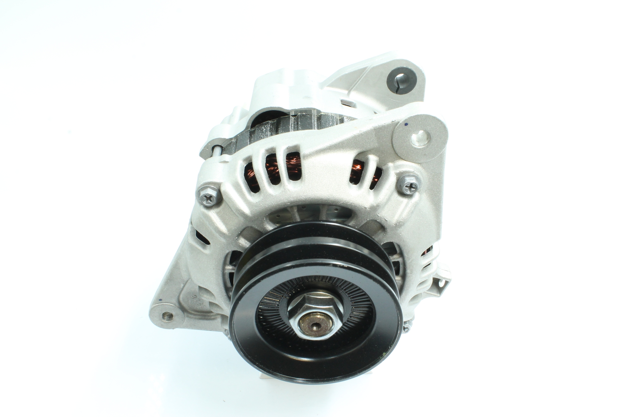 Kupite poceni originalno Alternator 89213035, primerljivo z MD111932 OEM številke, prek spleta
