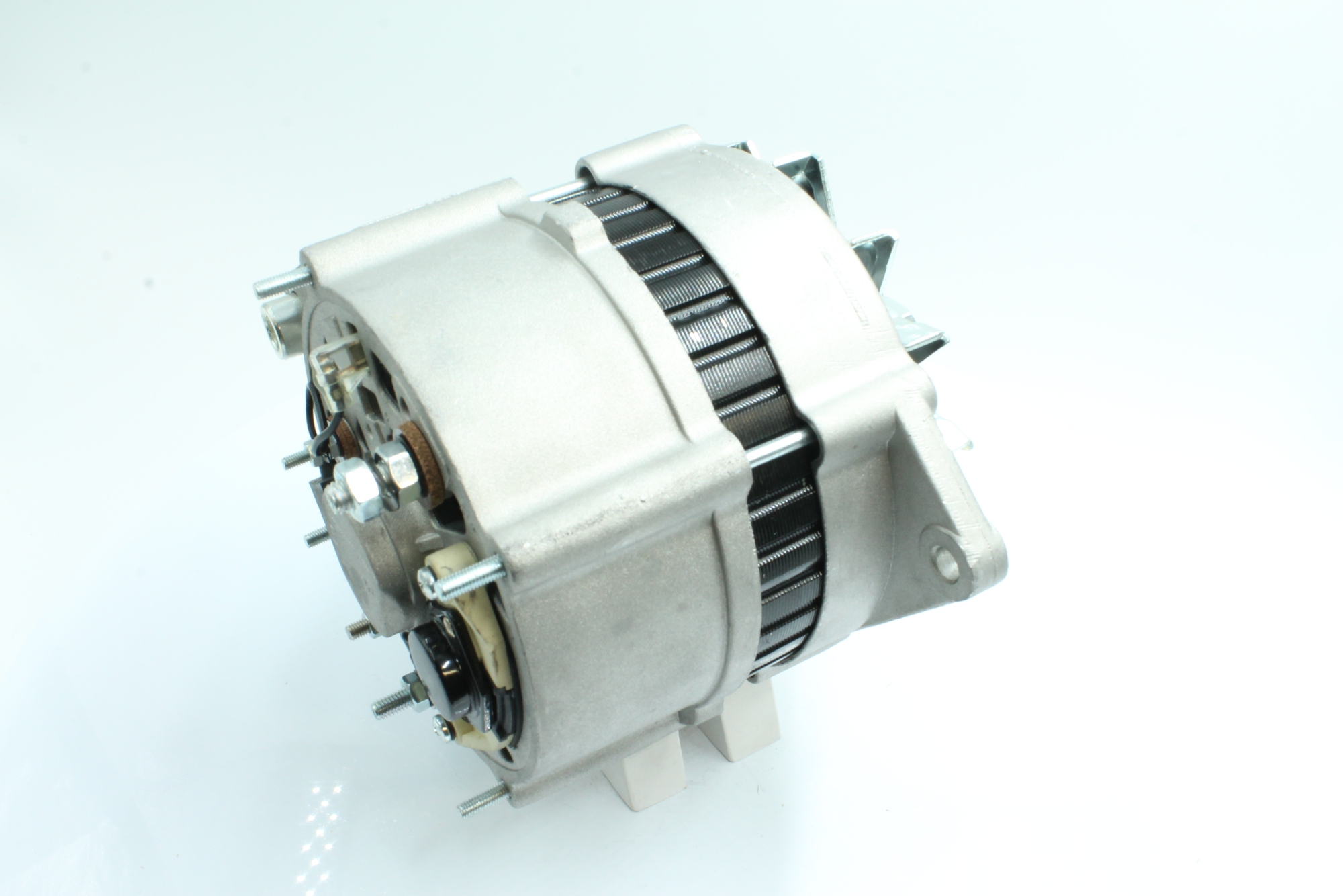 Įsigykite PowerMax Kintamosios srovės generatorius Prekės Nr.: 89213178 už žemiausią 303,35 € kainą