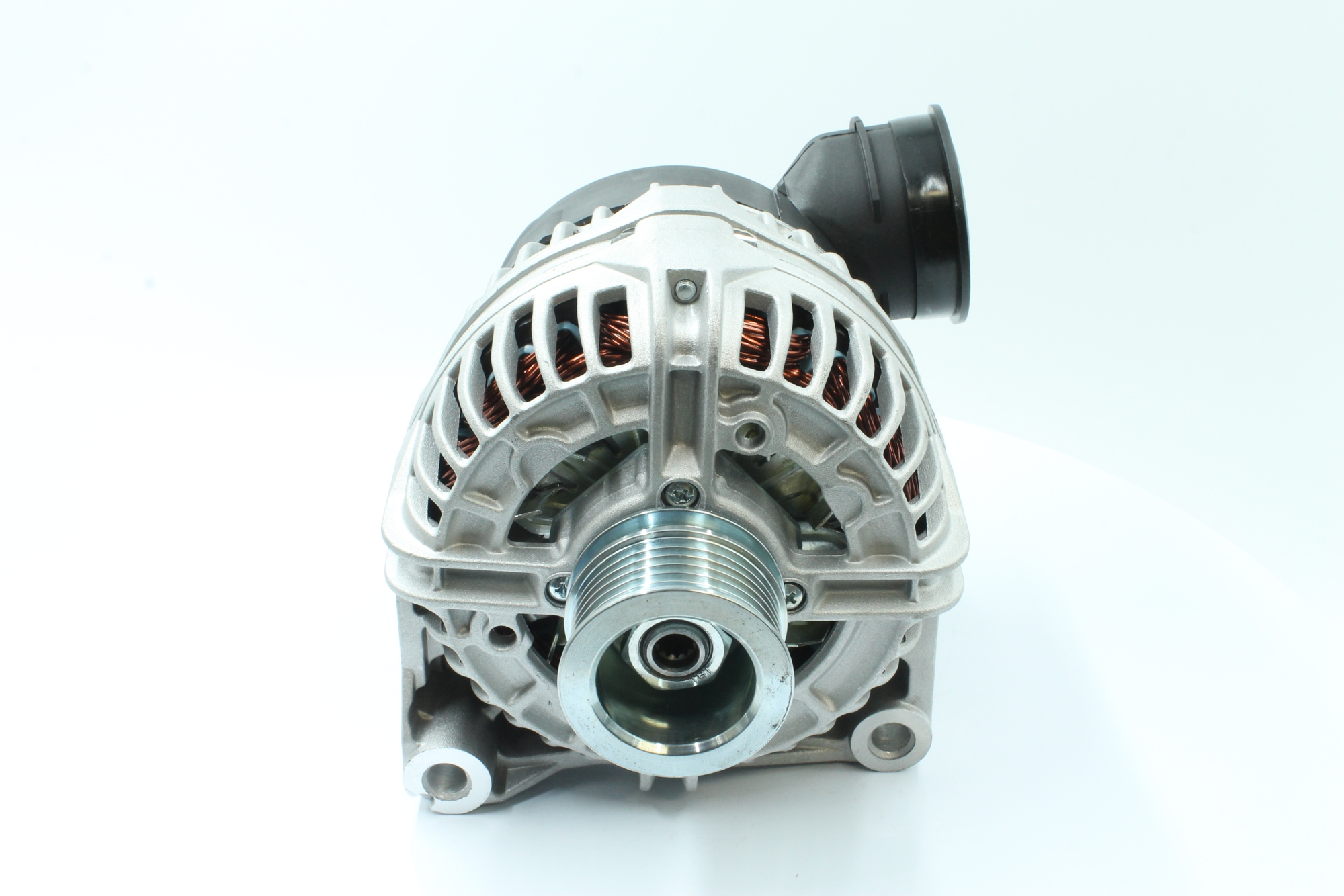 Compre Alternador 89213261 original asequible comparable con números OEM online 12317501755