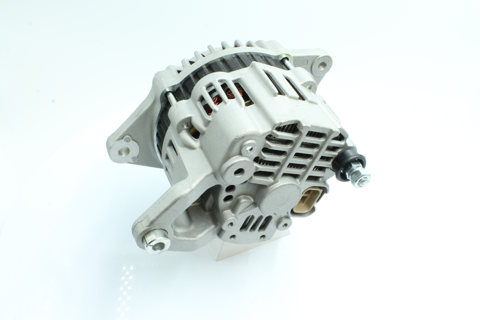 Kupuj online Alternator 89213294 oryginalne w niskiej cenie, kompatybilne z numerem OEM MD190819