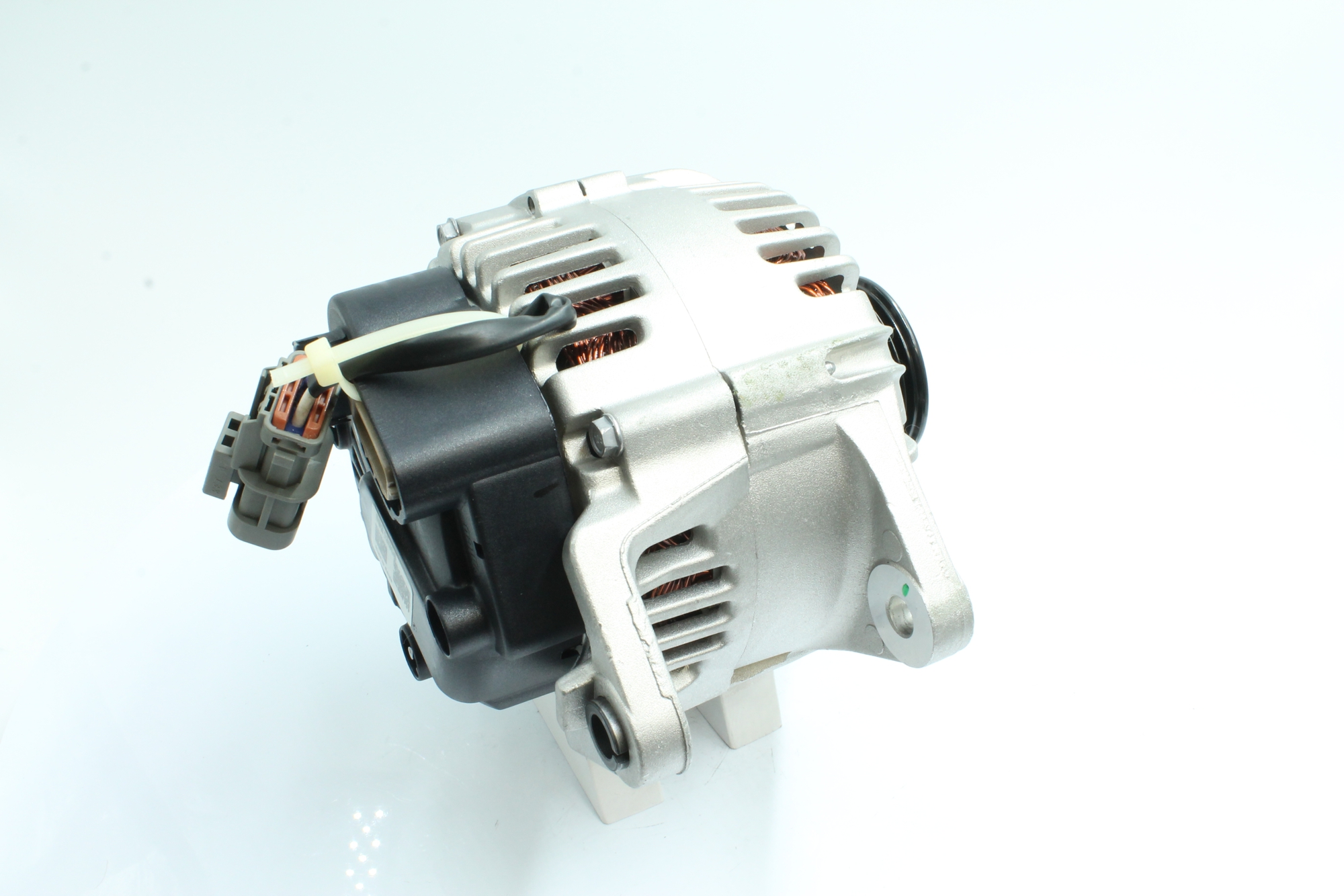 Įsigykite PowerMax Kintamosios srovės generatorius Prekės Nr.: 89213308 už žemiausią 196,03 € kainą