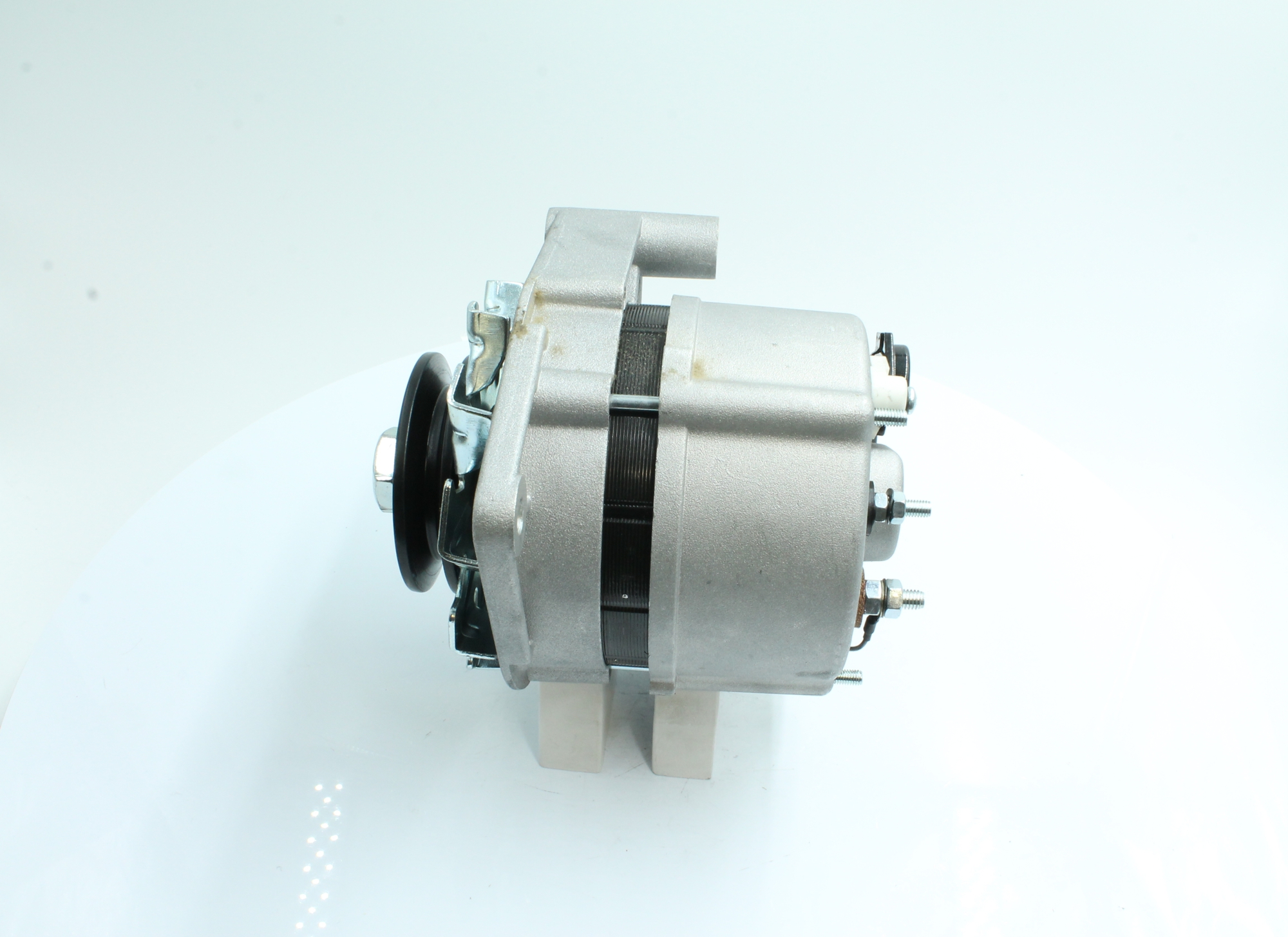 Kupuj PowerMax Alternator Produkt No.: 89213403 w niskiej cenie, tylko 522,57 zł