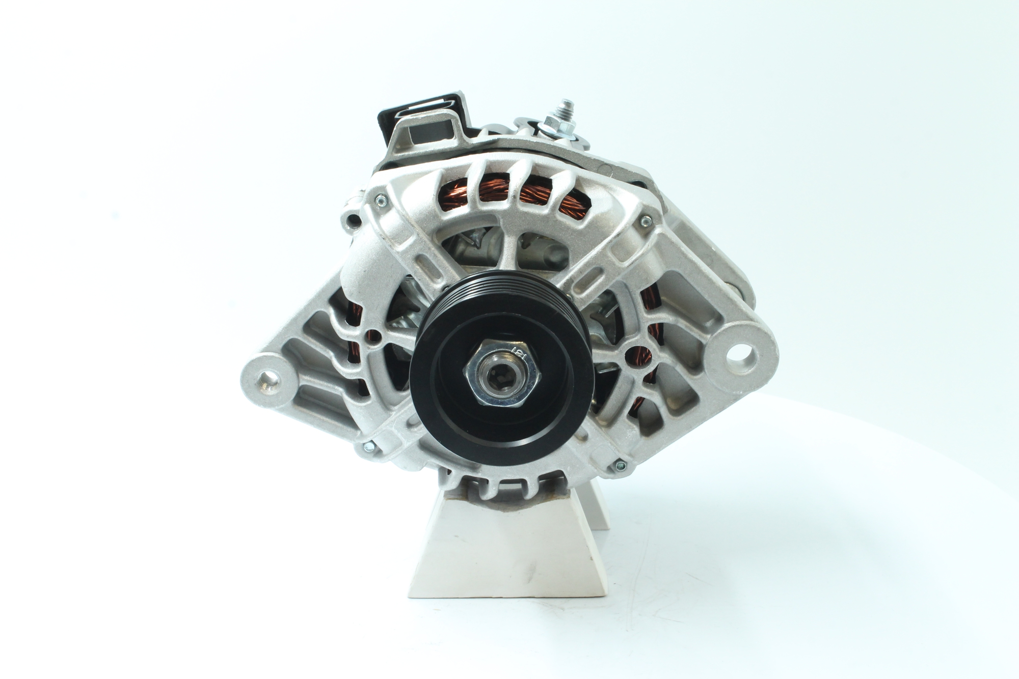 Įsigykite PowerMax Kintamosios srovės generatorius Prekės Nr.: 89213437 už žemiausią 303,37 € kainą
