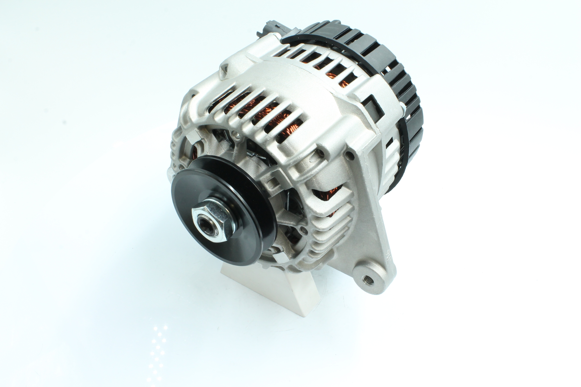 Köp billiga original Generator 89213465 jämförbara med 5705GE OEM nummer på nätet