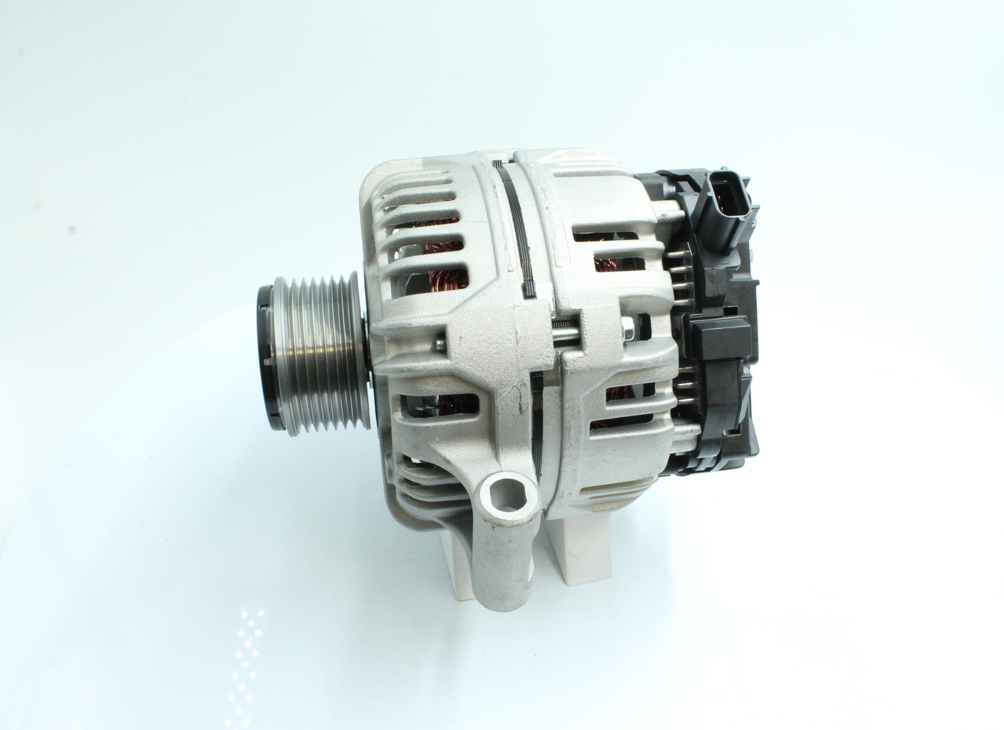 Įsigykite PowerMax Kintamosios srovės generatorius Prekės Nr.: 89213470 už žemiausią 228,98 € kainą