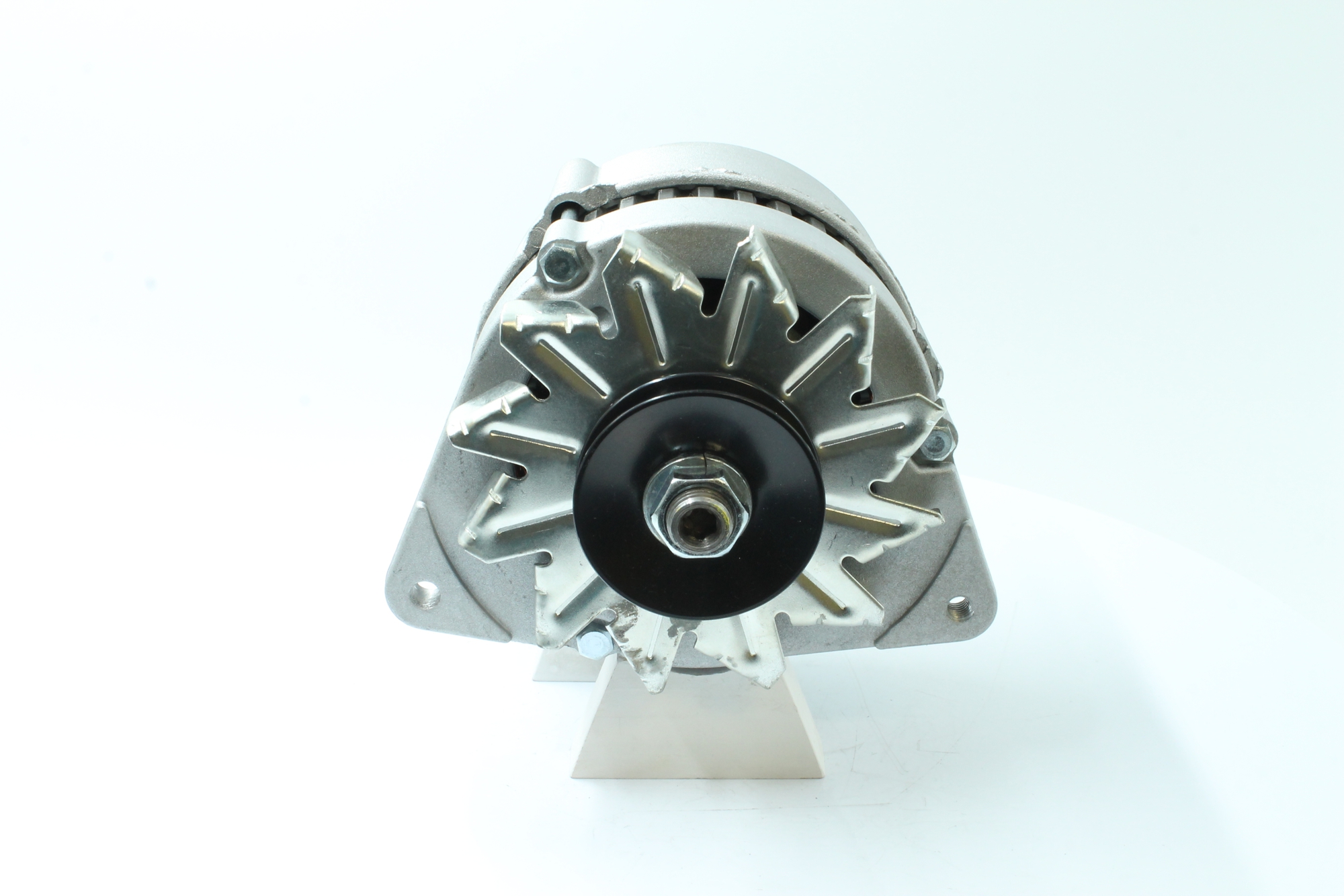 Kupite PowerMax Alternator Št. izdelka: 89213578 po nizki ceni 175,62 €
