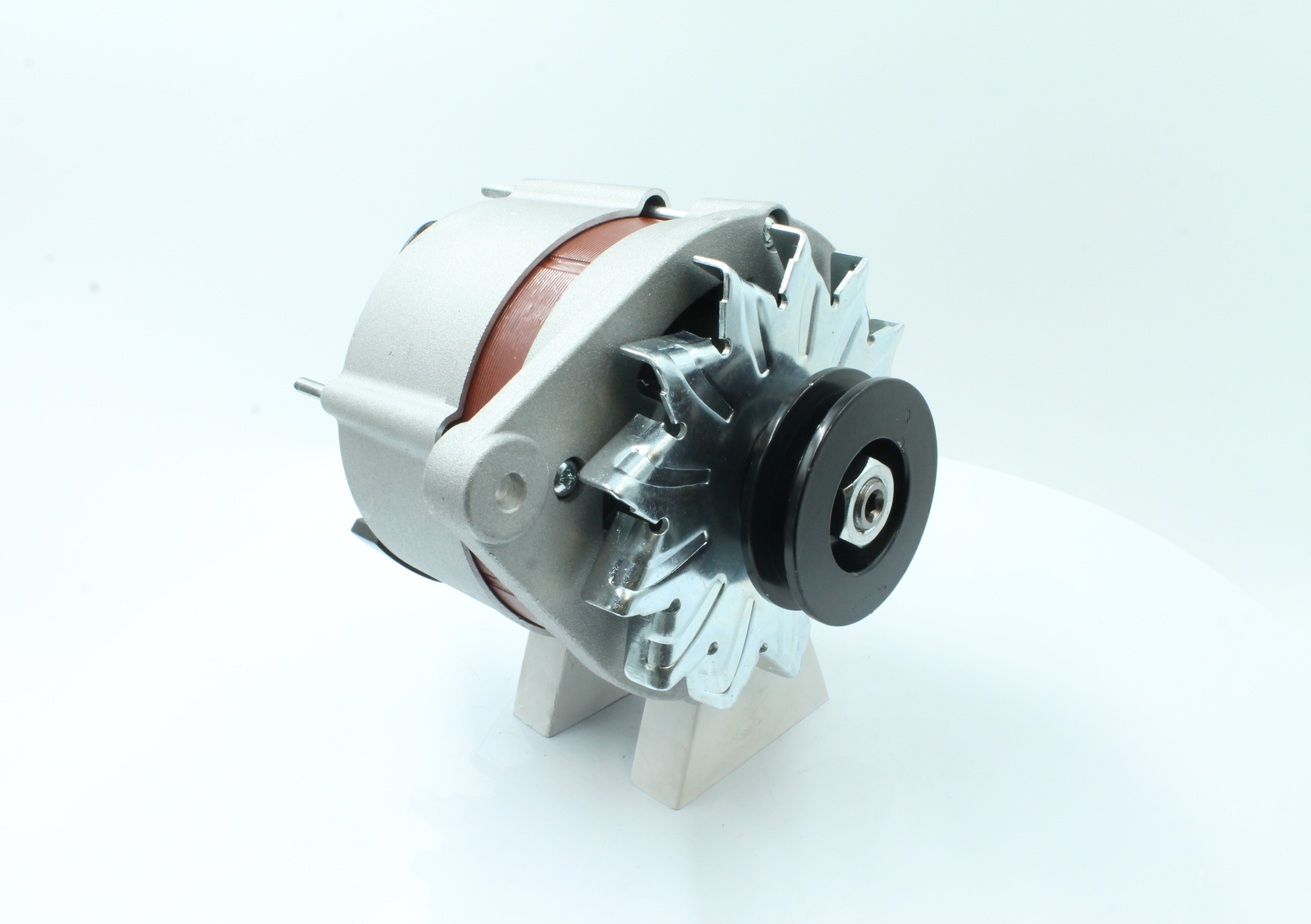 Iegādājieties lēti oriģinālo Ģenerators 89213614 comparable with 1204033 OEM numbers online