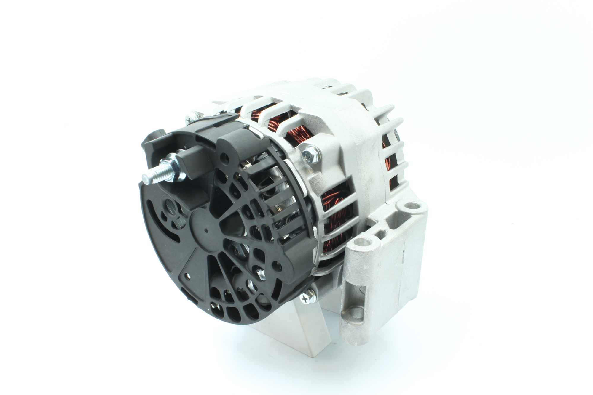 Kupite poceni originalno Alternator 89213620, primerljivo z 13256931 OEM številke, prek spleta