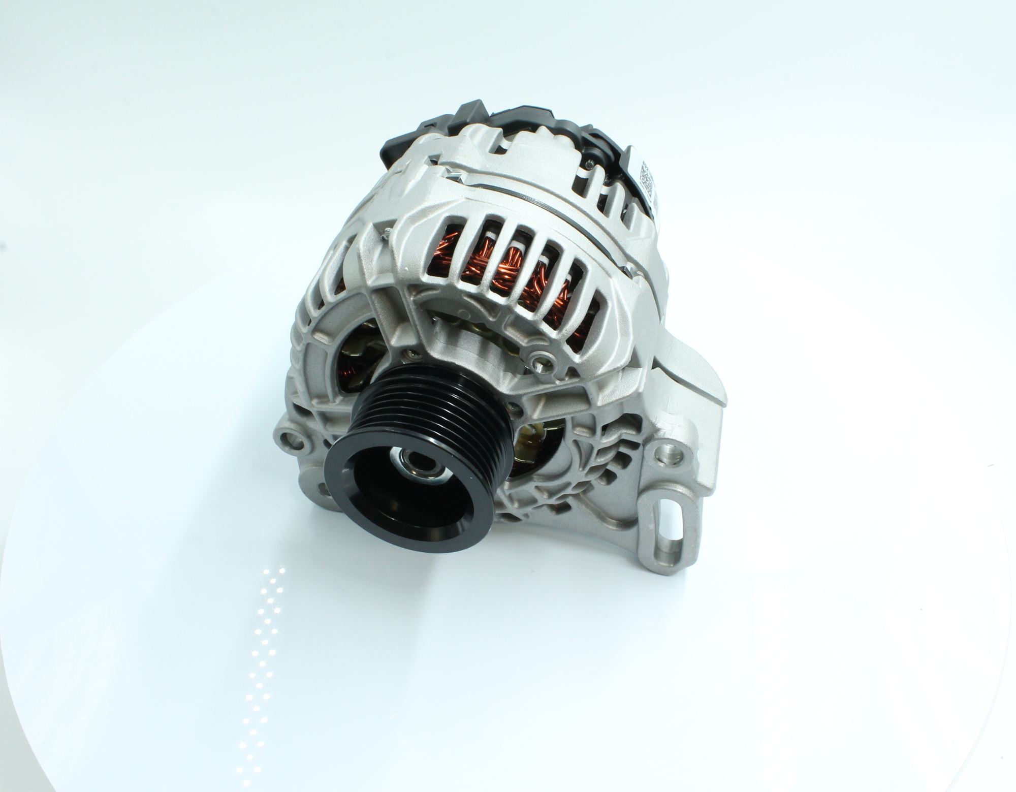 Kupite poceni originalno Alternator 89213804, primerljivo z 037903025Q OEM številke, prek spleta