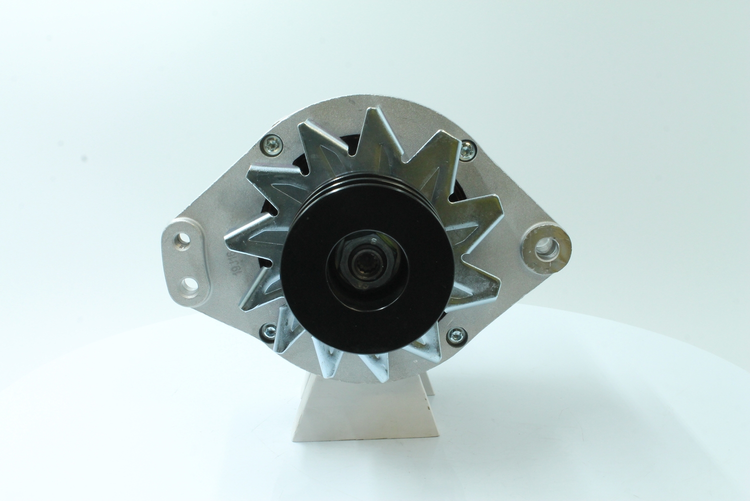 Köp billiga original Generator 89214265 jämförbara med 87745605 OEM nummer på nätet