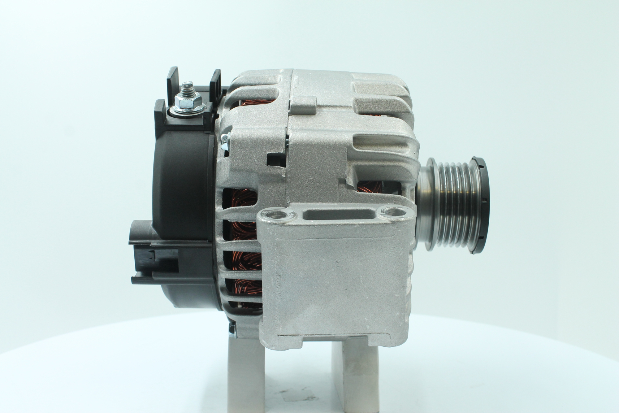 Köp billiga original Generator 89214398 jämförbara med A6461540902 OEM nummer på nätet
