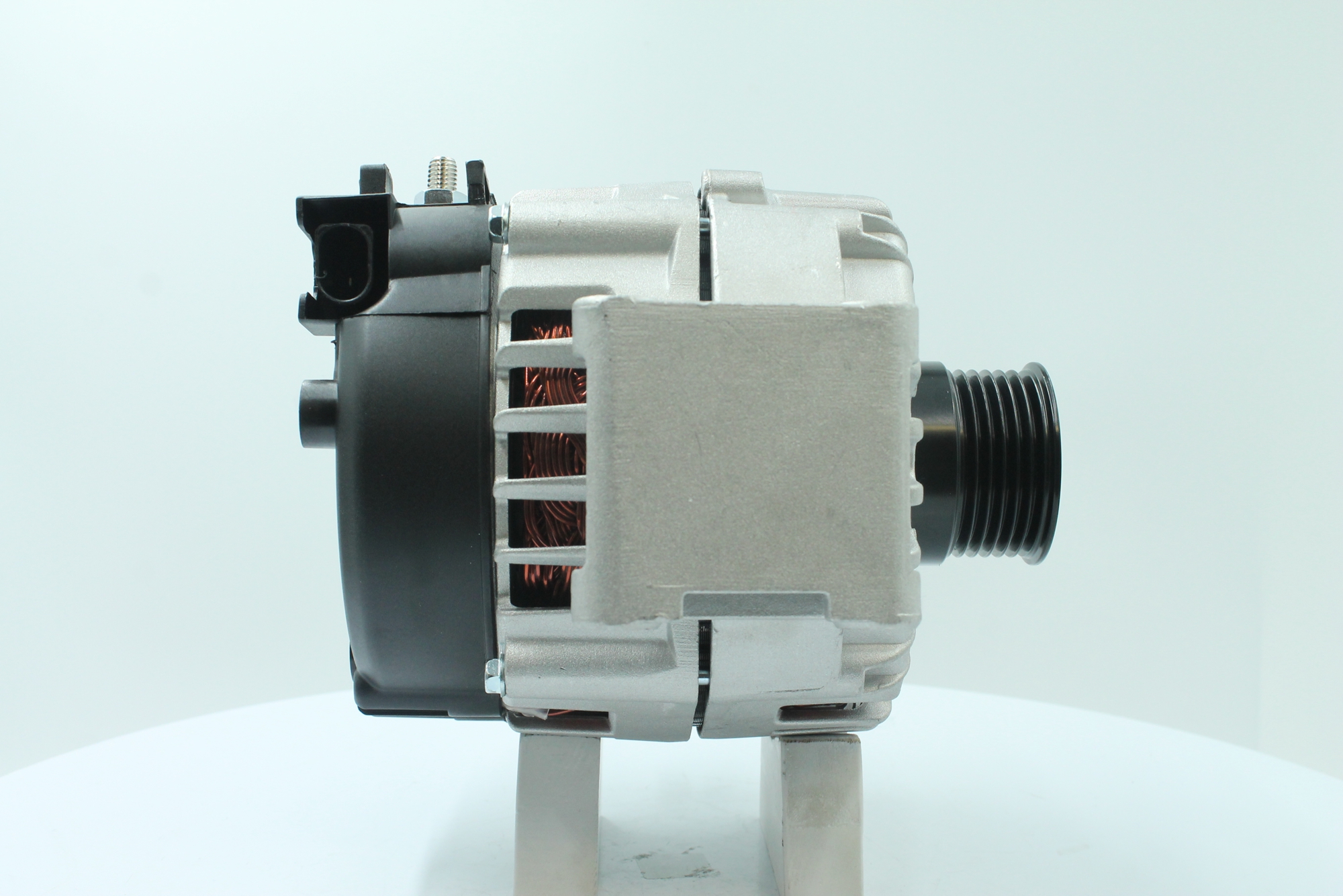 Köp billiga original Generator 89214400 jämförbara med 0009060601 OEM nummer på nätet