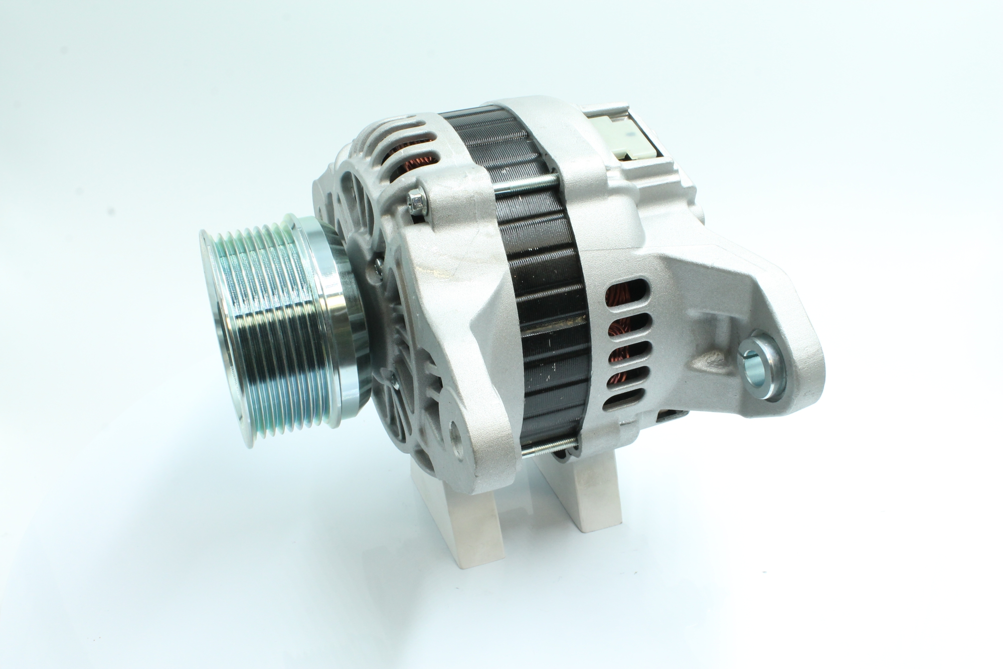 Įsigykite PowerMax Kintamosios srovės generatorius Prekės Nr.: 89214848 už žemiausią 321,28 € kainą