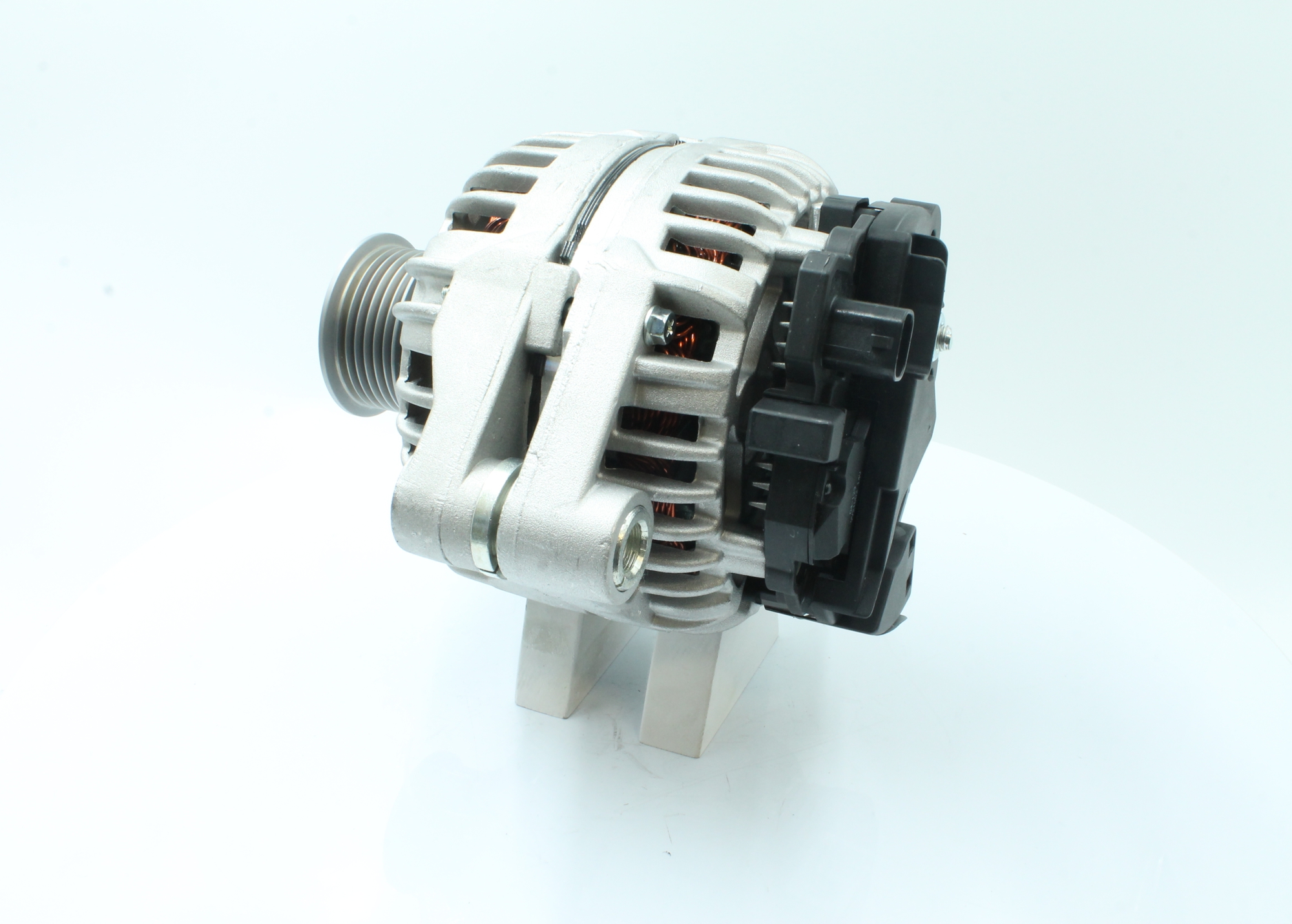 Kupuj online Alternator 89214993 oryginalne w niskiej cenie, kompatybilne z numerem OEM 13502583