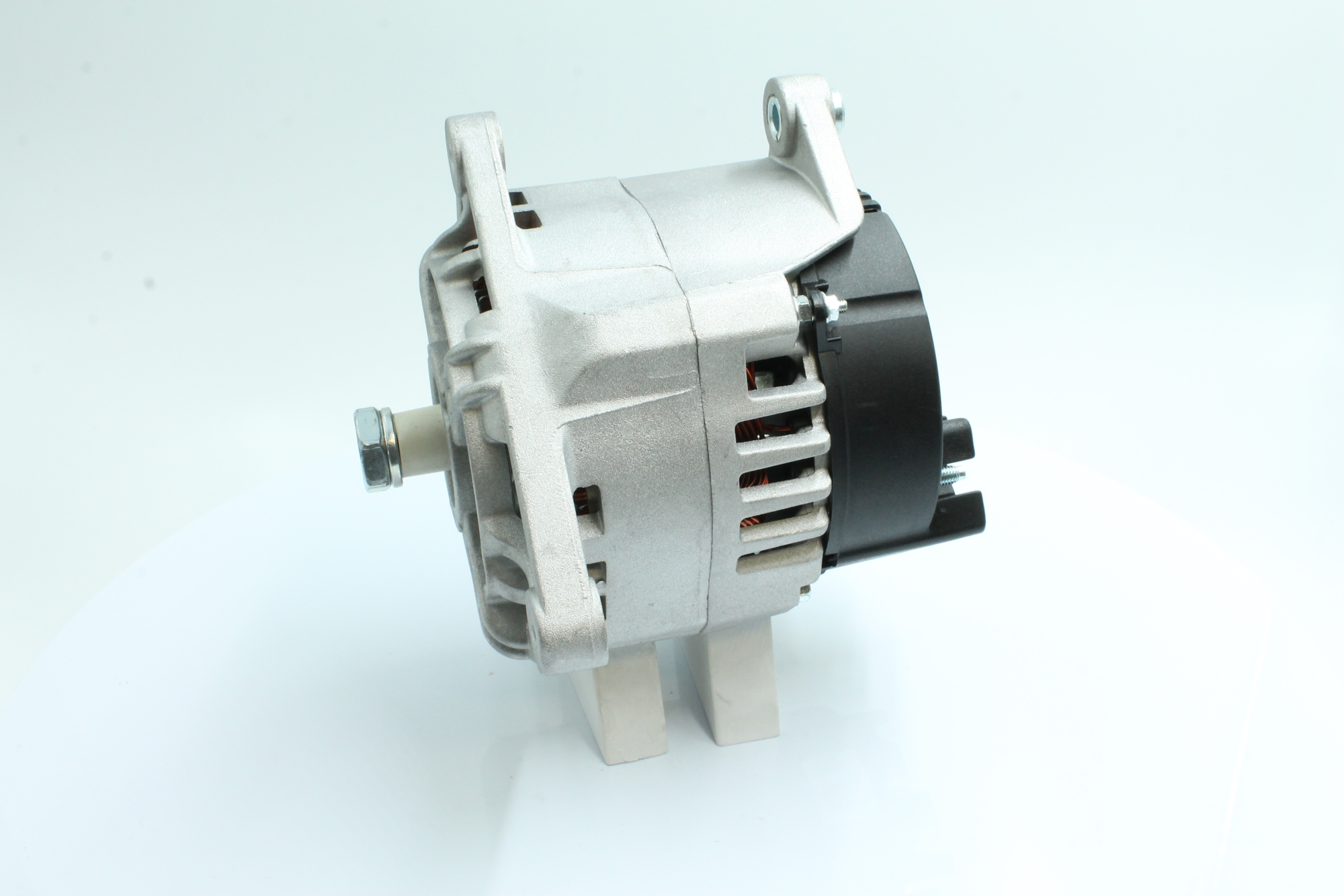Kupuj online Alternator 89215031 oryginalne w niskiej cenie, kompatybilne z numerem OEM 2871A301