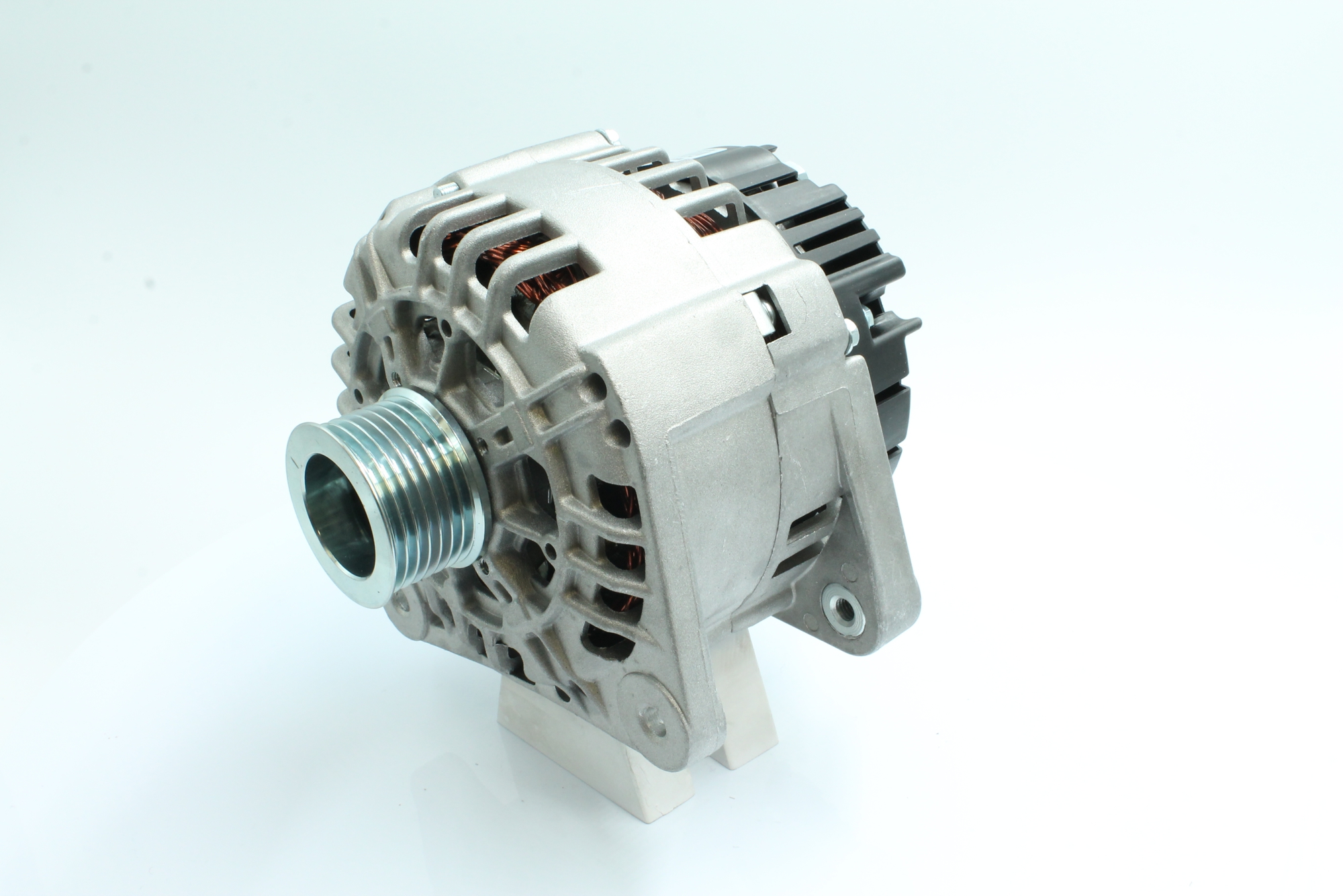 Köp billiga original Generator 89215330 jämförbara med 8200410674 OEM nummer på nätet