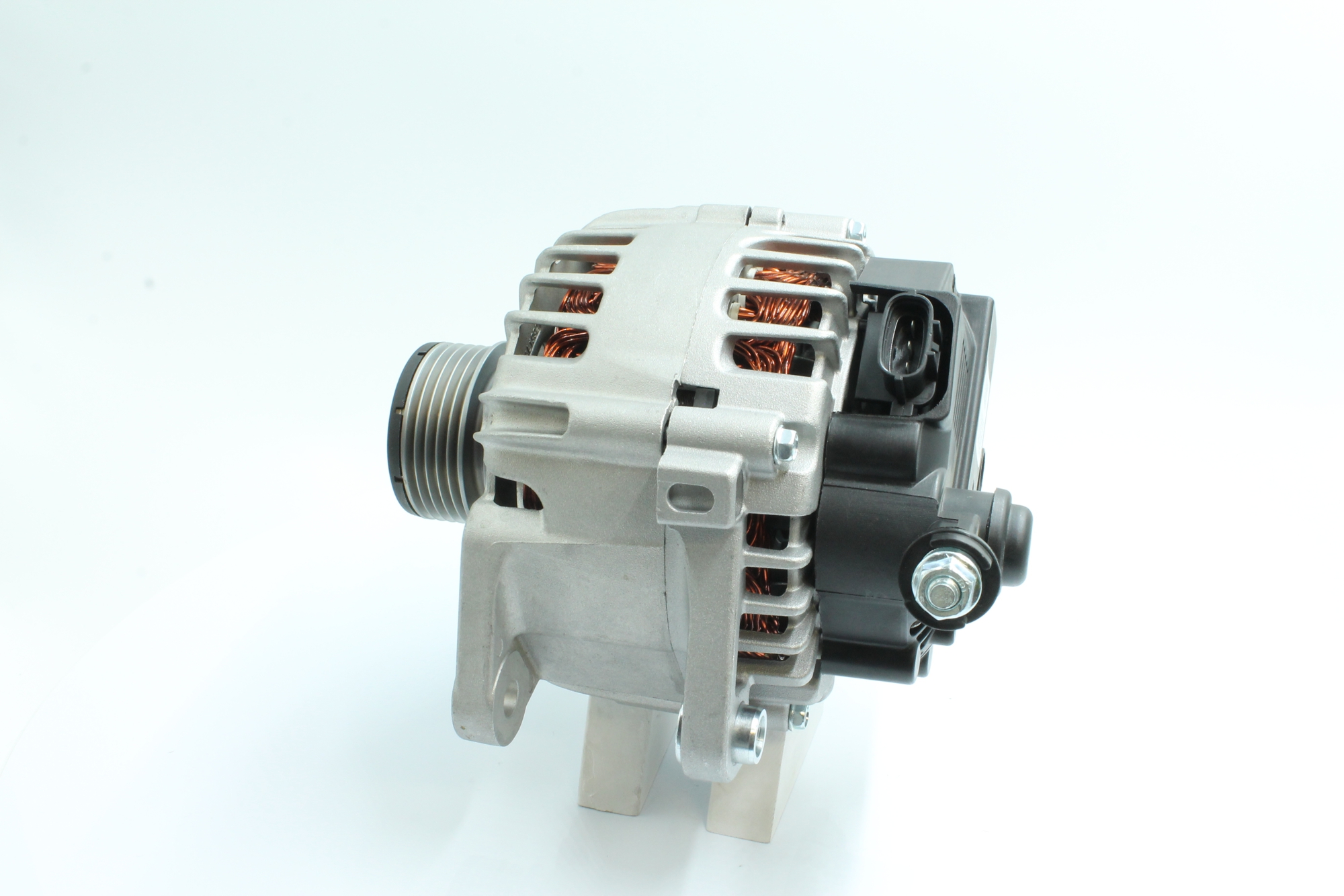 Köp billiga original Generator 89215379 jämförbara med 373002A650 OEM nummer på nätet
