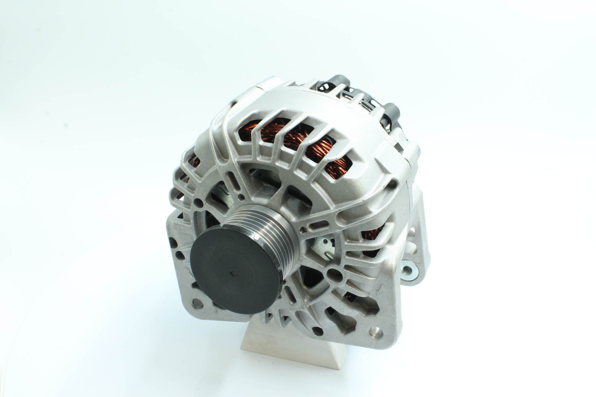 Įsigykite PowerMax Kintamosios srovės generatorius Prekės Nr.: 89215394 už žemiausią 641,63 € kainą