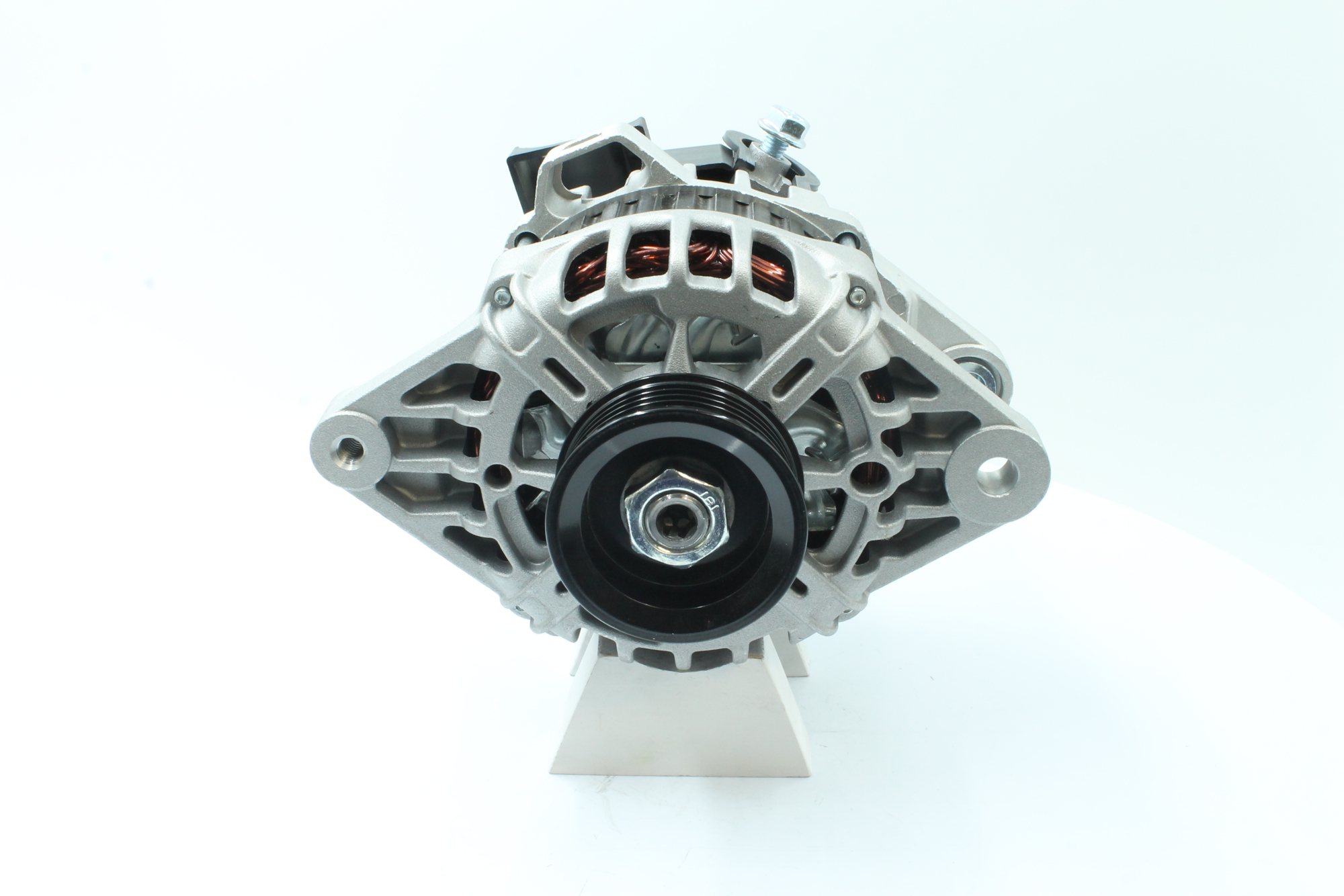 Įsigykite PowerMax Kintamosios srovės generatorius Prekės Nr.: 89215522 už žemiausią 215,35 € kainą