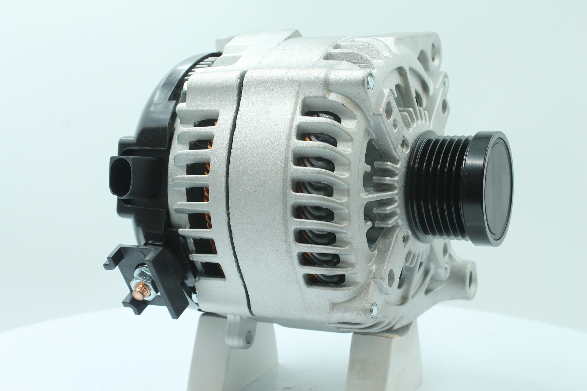 Köp billiga original Generator 89215786 jämförbara med 7605478 OEM nummer på nätet