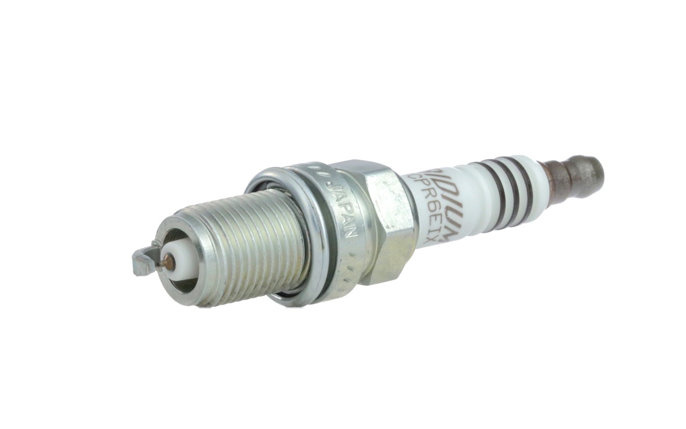 Buy NGK Spark plug Product No.: 5689 at the low price of £ 14,80