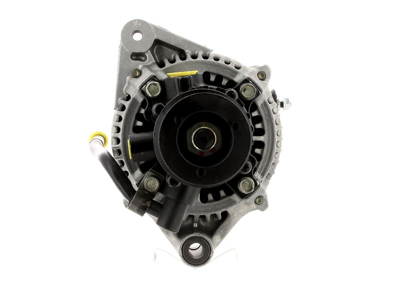 Compre Alternador 9005 original asequible comparable con números OEM online YLE102080