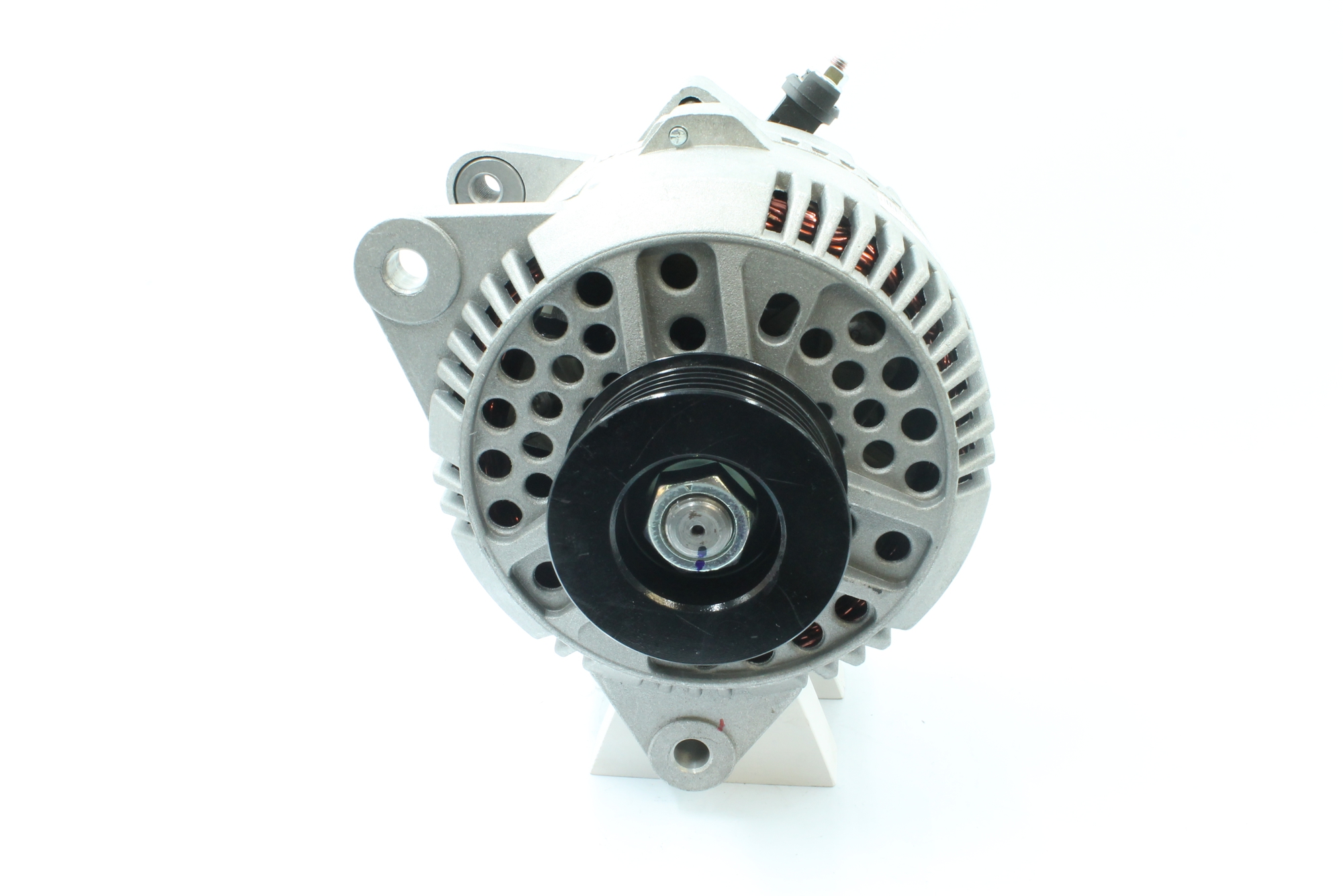 Ostke odavaid originaale Generaator 9214203 mis on võrreldavad F4PZ10346C OEM numbritega internetis