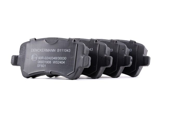Kupite poceni originalno Zavorne ploščice B111043, primerljivo z 30671575 OEM številke, prek spleta