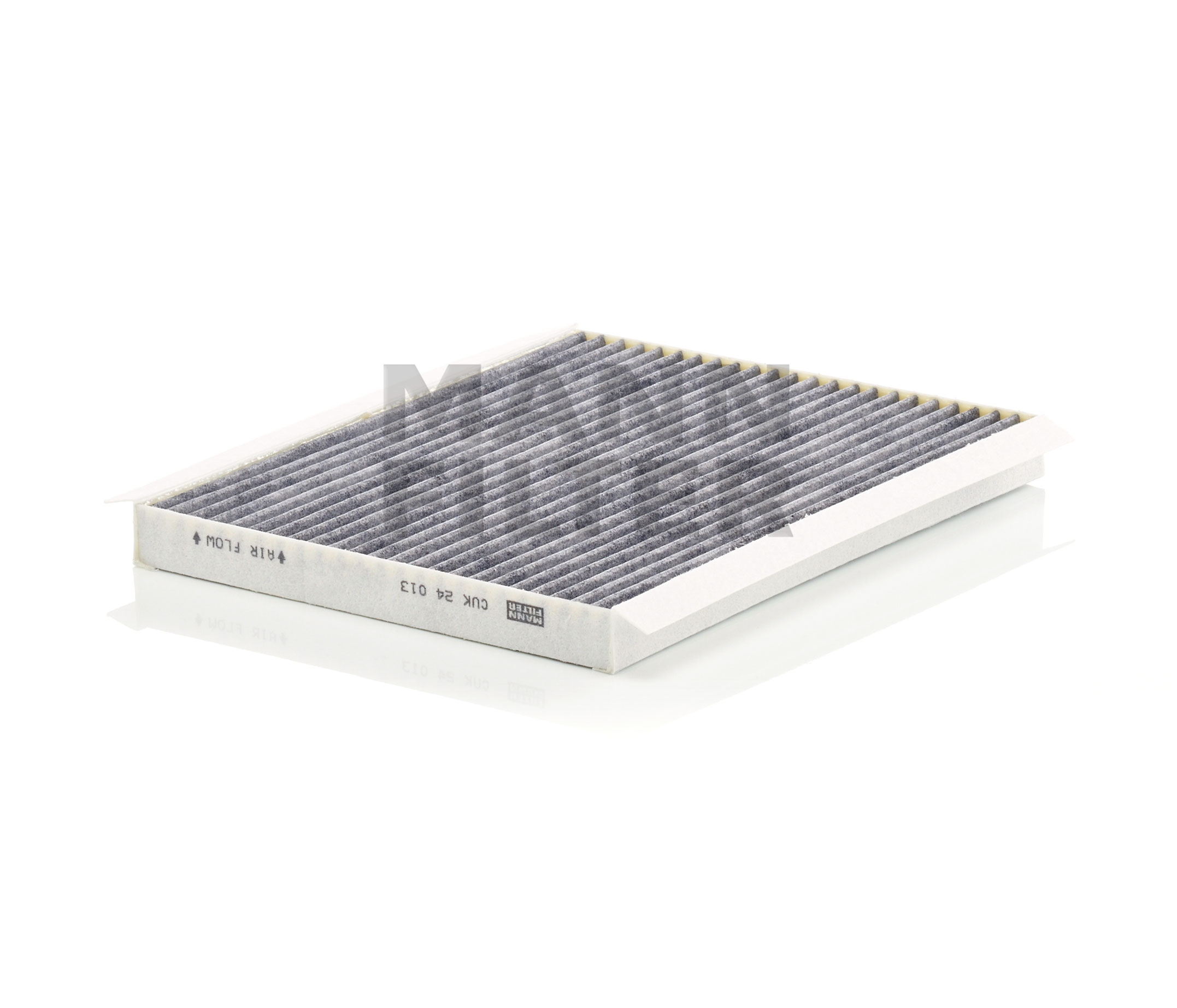 Kúpte si MANN-FILTER Filter vnútorného priestoru Číslo produktu: CUK 24 013 za nízku cenu 17,65 €