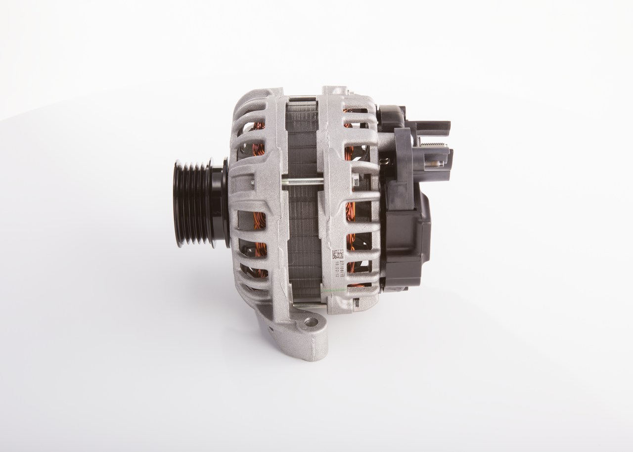 Cumpărați Alternator de la BOSCH Număr produs: F 000 BL0 600 la prețul de doar 956,89 lei