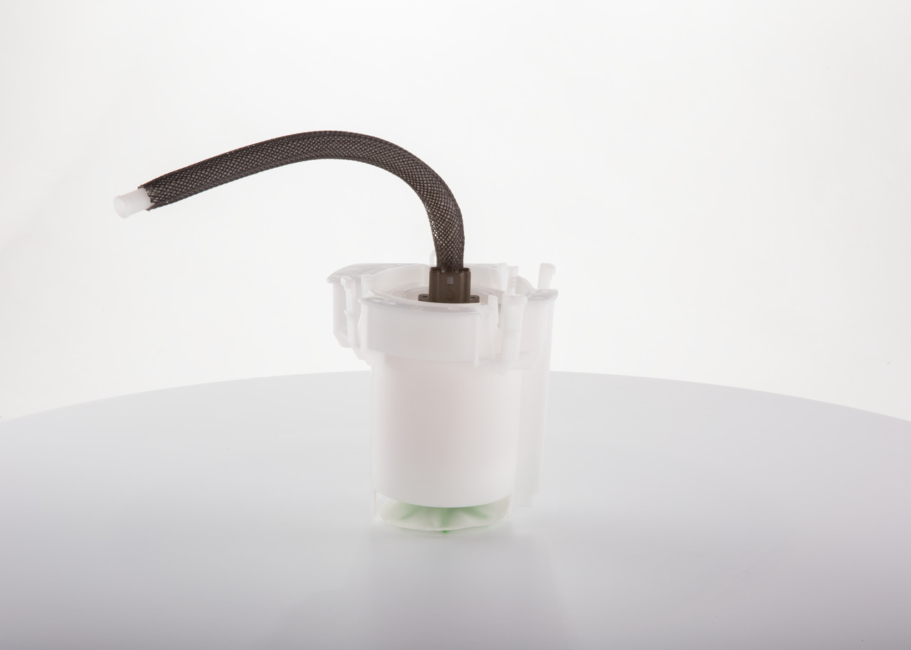 Köp BOSCH Bränslepump Produktnummer: F 000 TE1 184 till det förmånliga priset av 1831,83 kr