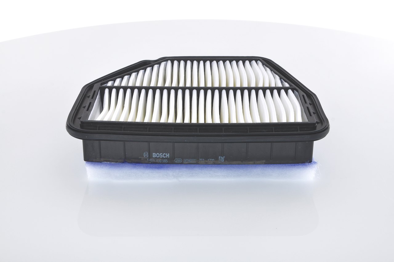 Cumpărați online Filtru aer F 026 400 585 original/ă și la un preț mic, compatibil/ă cu nr. OEM 4802875