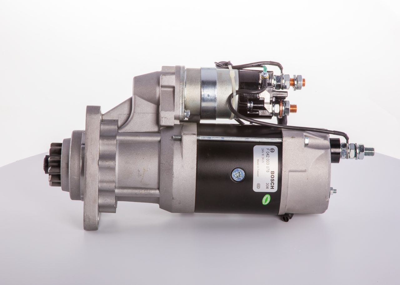Köp BOSCH Startmotor Produktnummer: F 042 003 078 till det förmånliga priset av 10374,91 kr